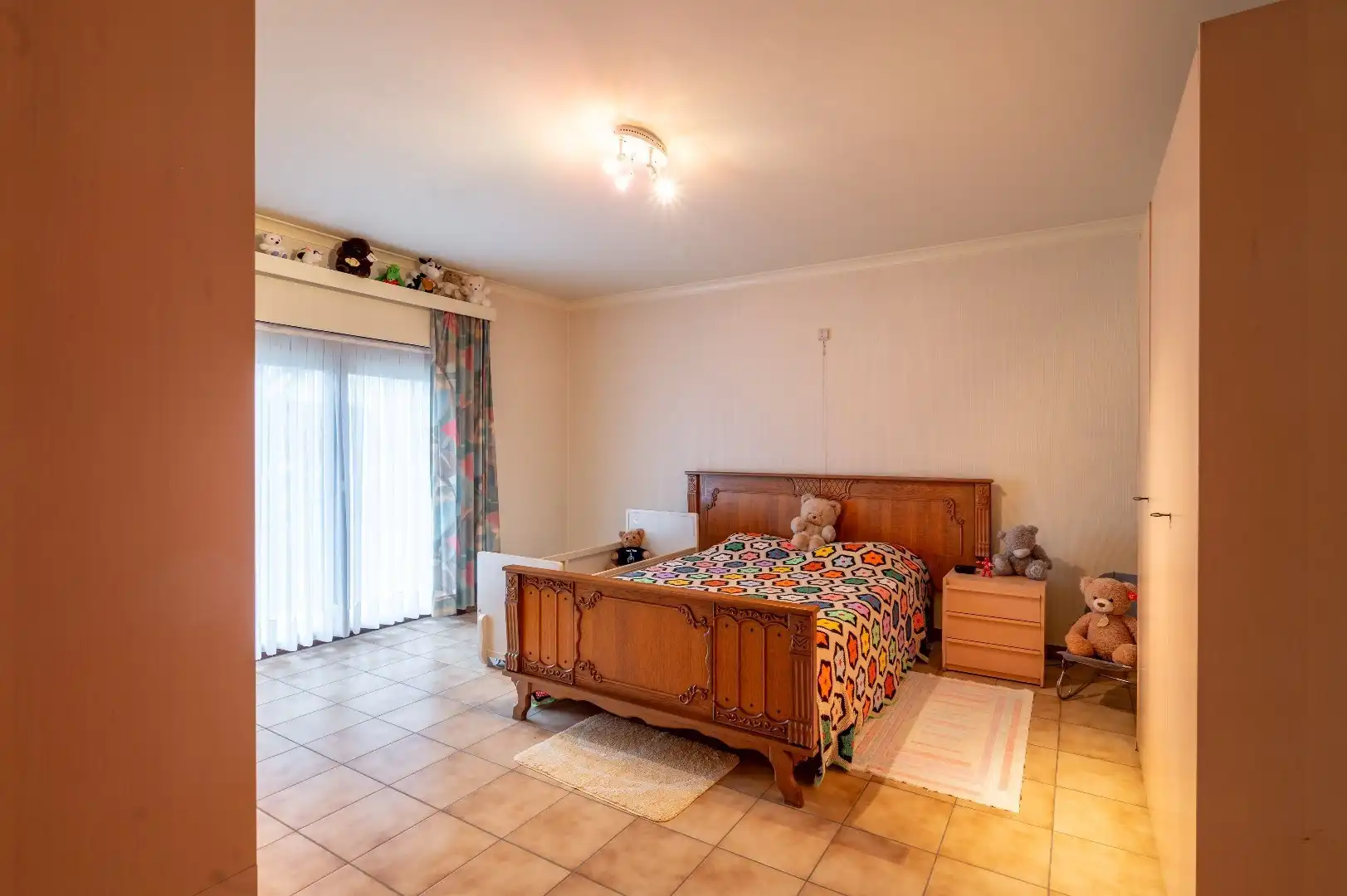 Woning op een perceel van 1394 m² en een terrein met groente- en veeteeltgebouwen op 7425 m² foto 12