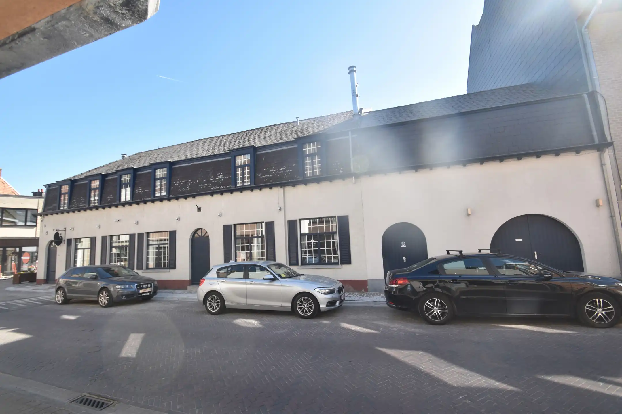 het iconische Restaurant Rembrandt (met woonst) centraal gelegen in het hart van Lebbeke. foto 3