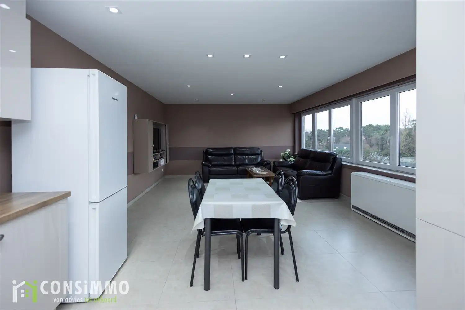 Instapklaar appartement met 3 slaapkamers en overdekt terras in Genk foto 13