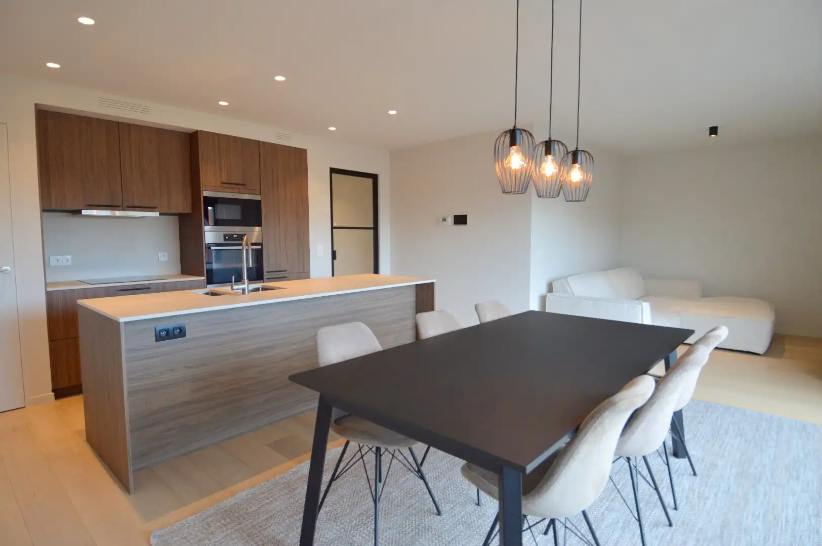 Luxe penthouse met 2 terrassen in centrum Kortrijk foto 2