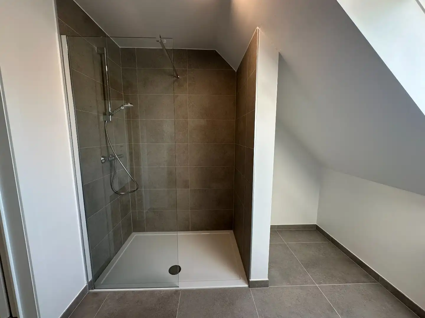 Prachtige instapklare nieuwbouwwoning, energiezuinig, Torhout. foto 17