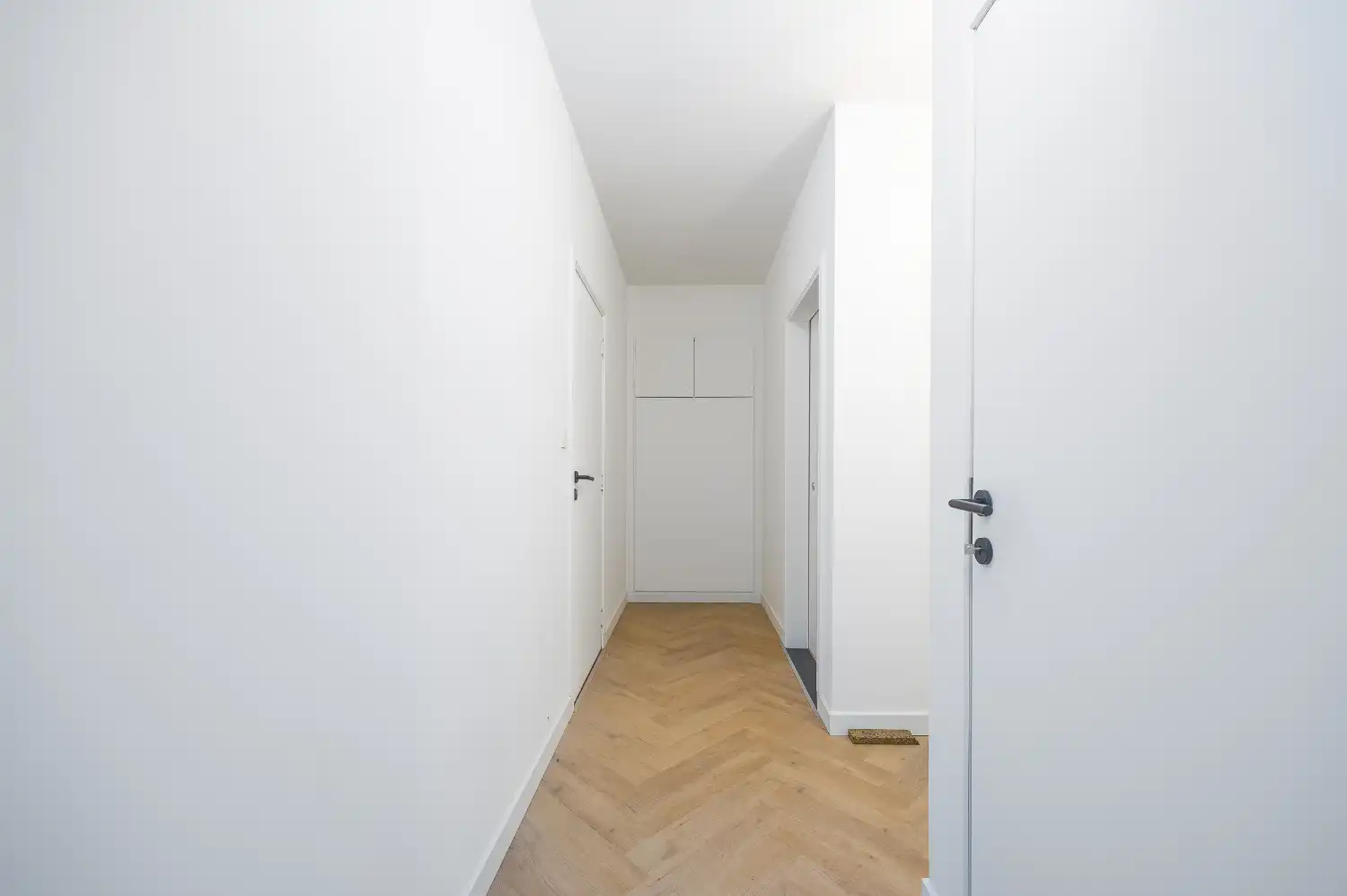 Volledig gerenoveerd appartement op toplocatie nabij zee te koop in Middelkerke foto 8