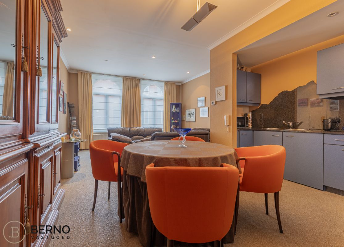 Handelspand met woonst foto 13