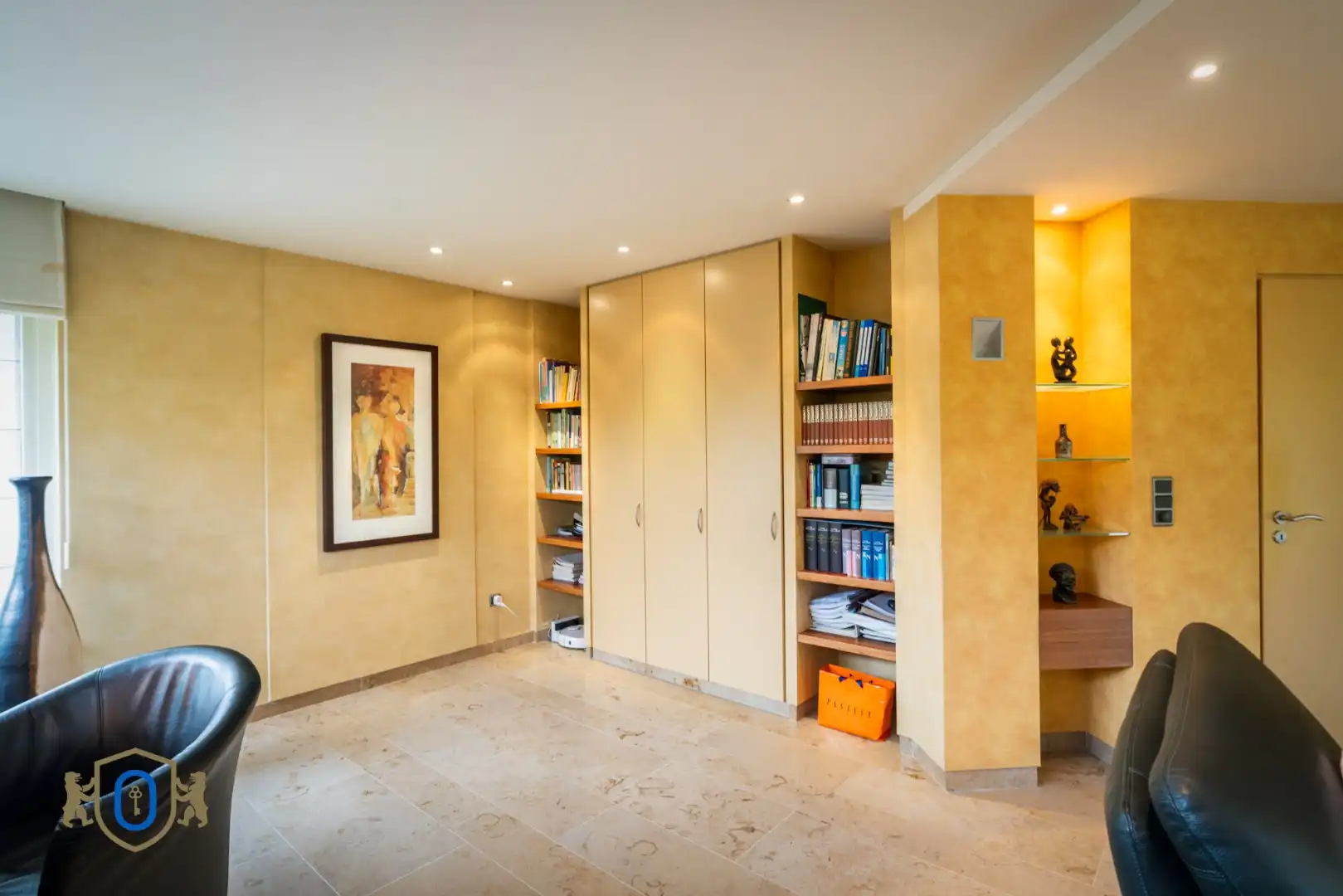 Vrijstaande 4-slpkr woning met tuin & garage foto 8
