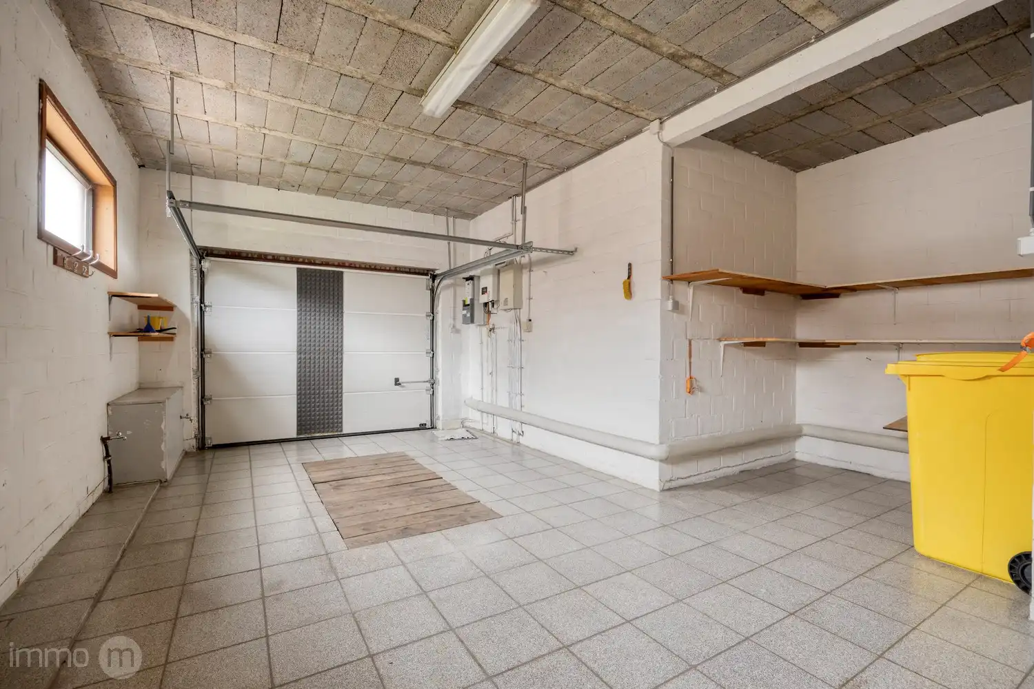 Uitstekend onderhouden open bebouwing met zonnepanelen en 3 tot 5 slaapkamers op prachtig perceel van 55a43ca foto 21