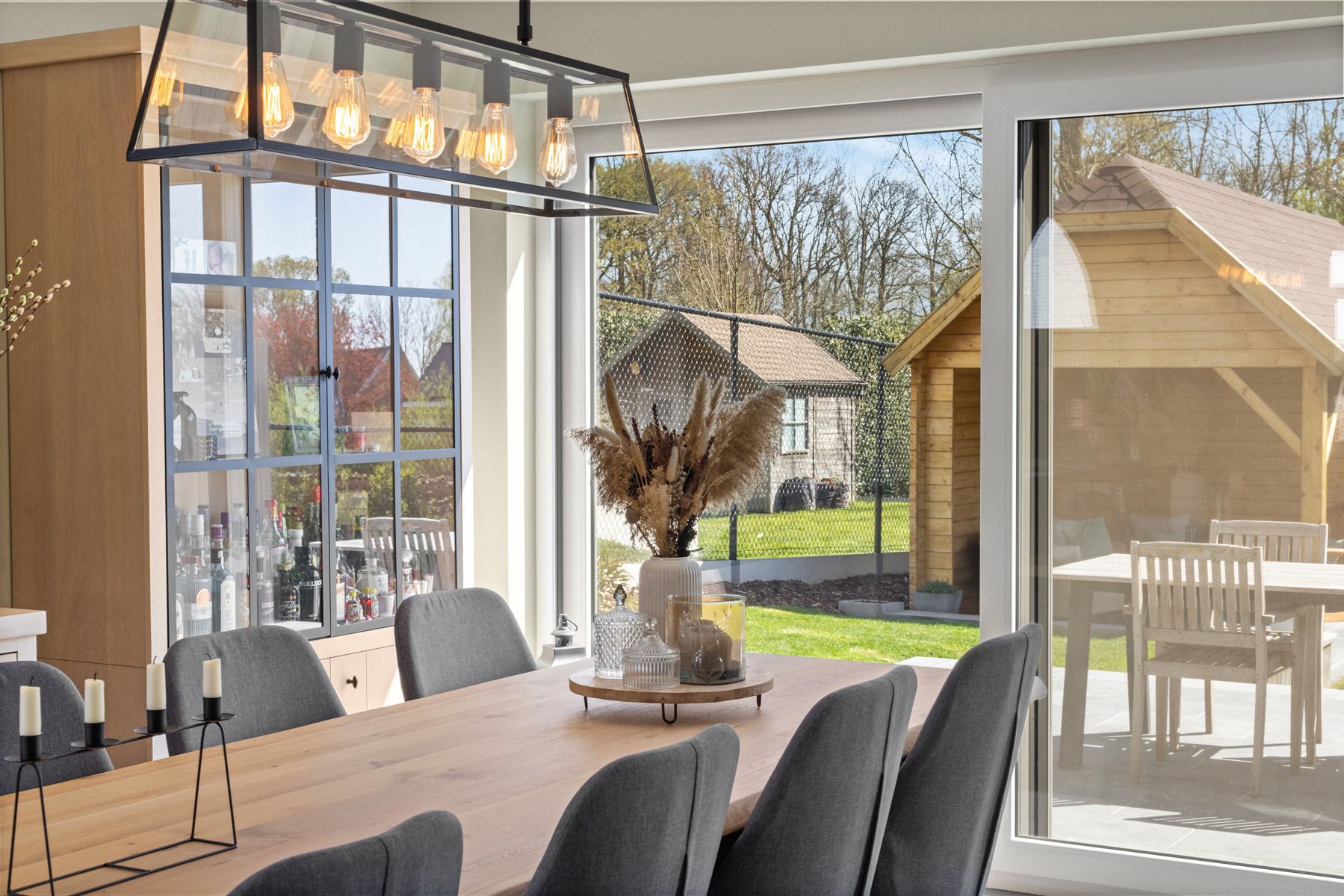 Stijlvol en energiezuinig wonen in hartje Dikkelvenne! foto 8