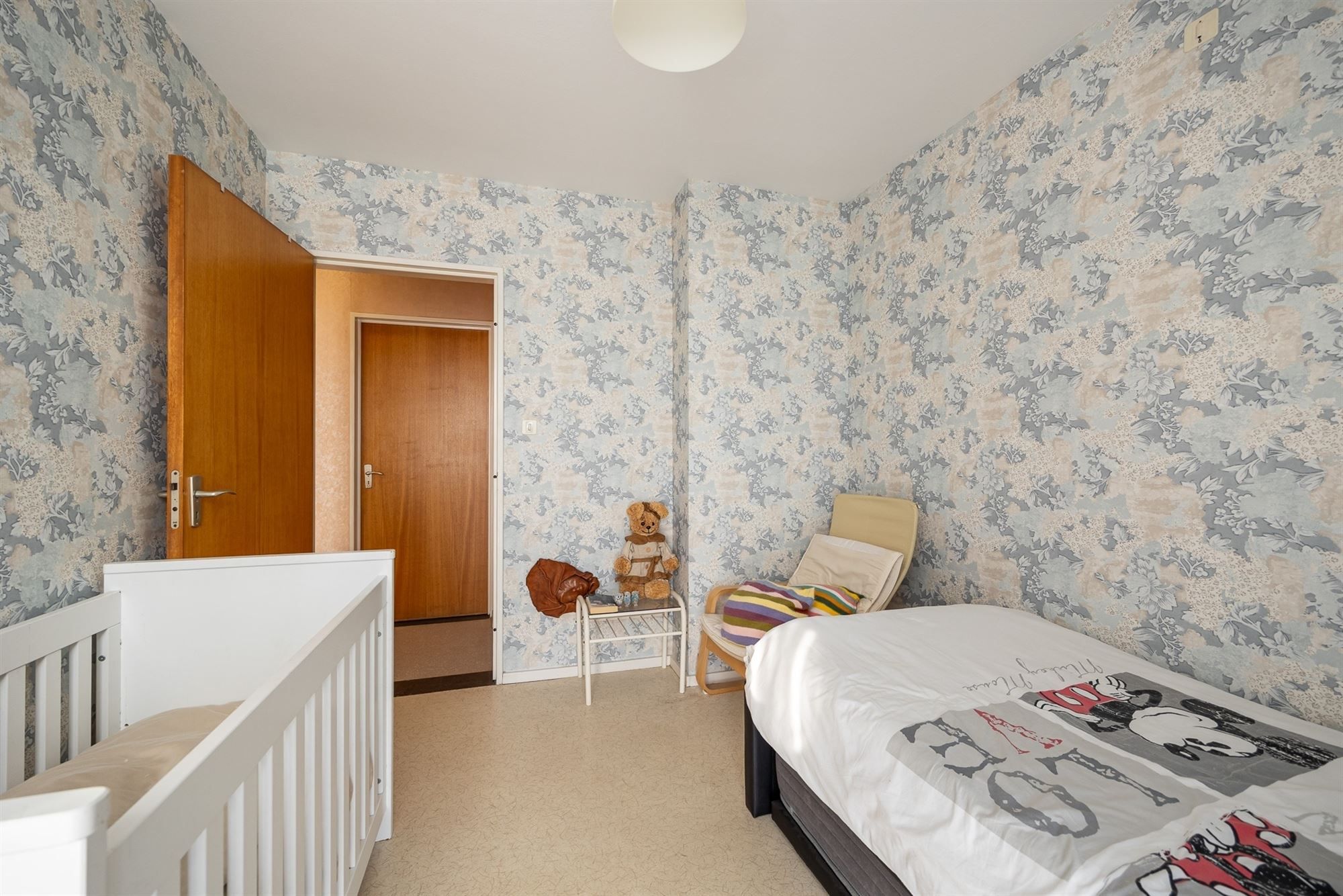 Halfopen gezinswoning met 4 slaapkamers foto 12