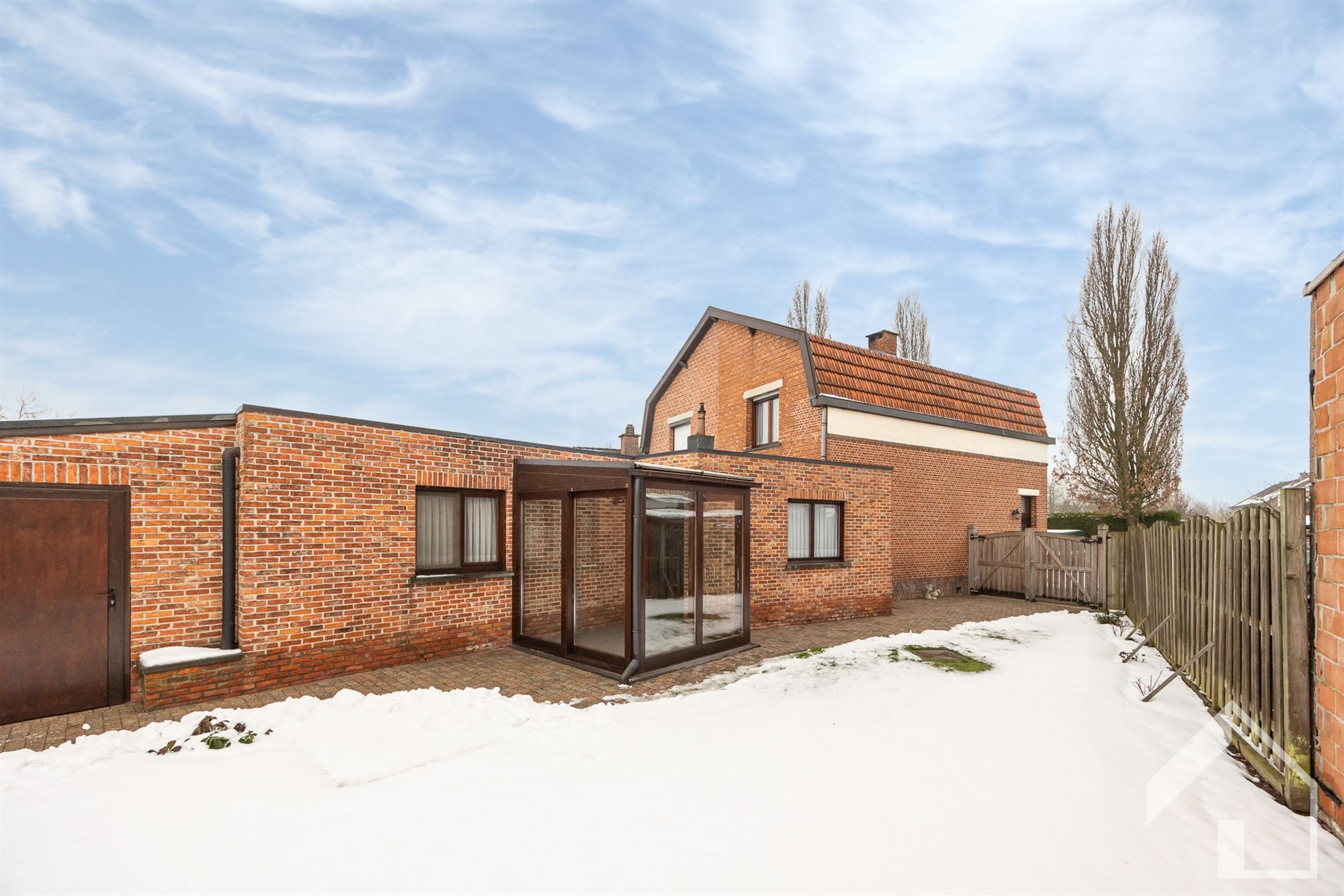 Te renoveren woning op top locatie! foto 17