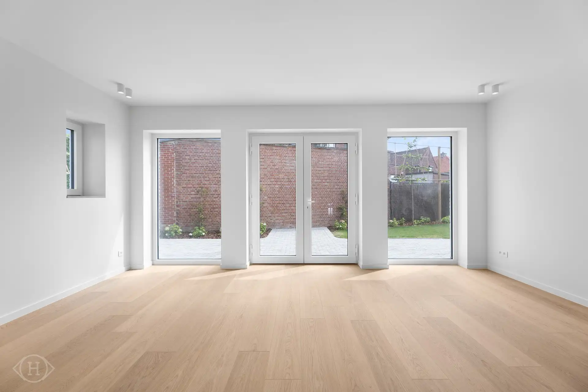 Gerenoveerde villa in gegeerde wijk Ter Elst foto 14