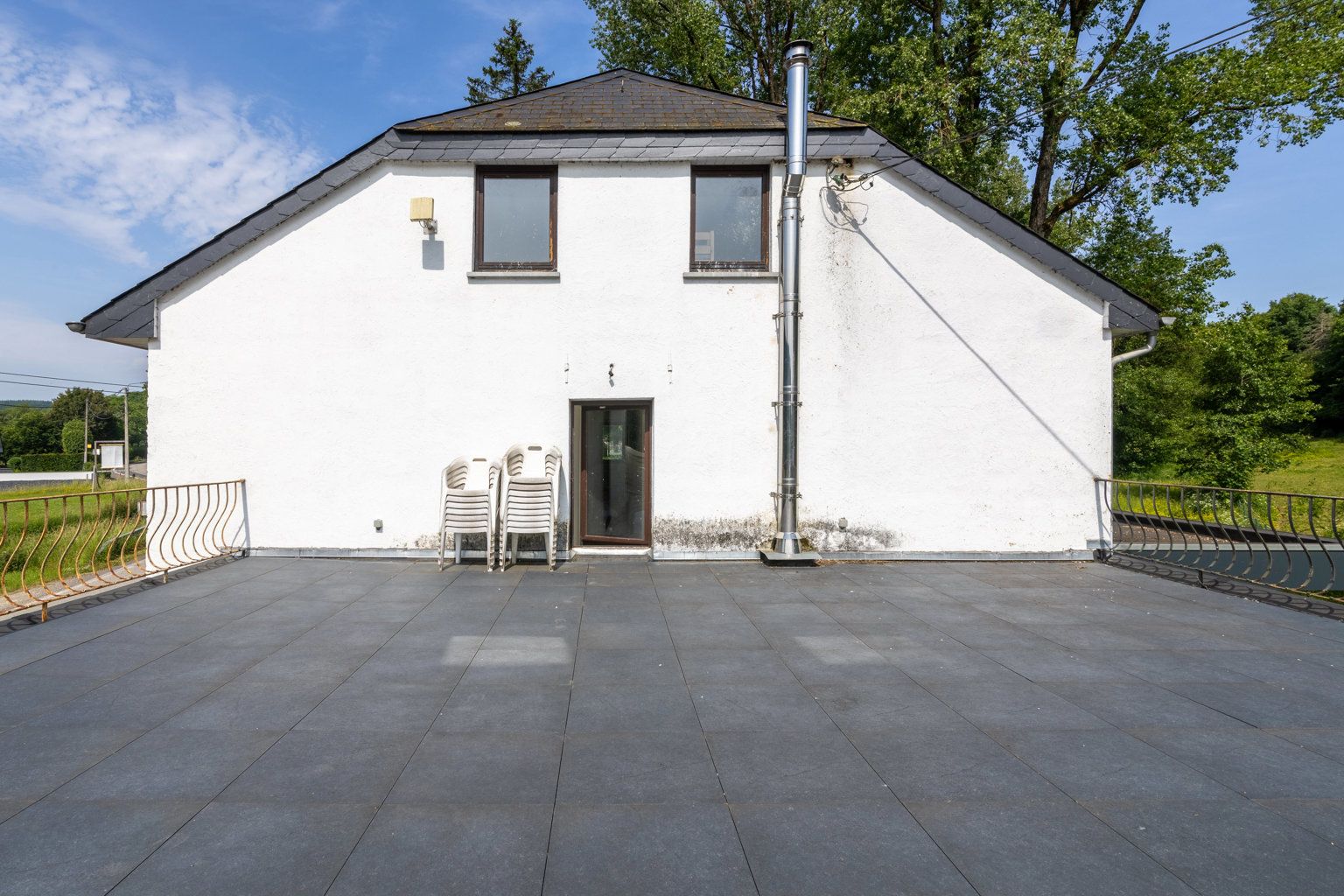 Ruime woning in een oase van groen! foto 24