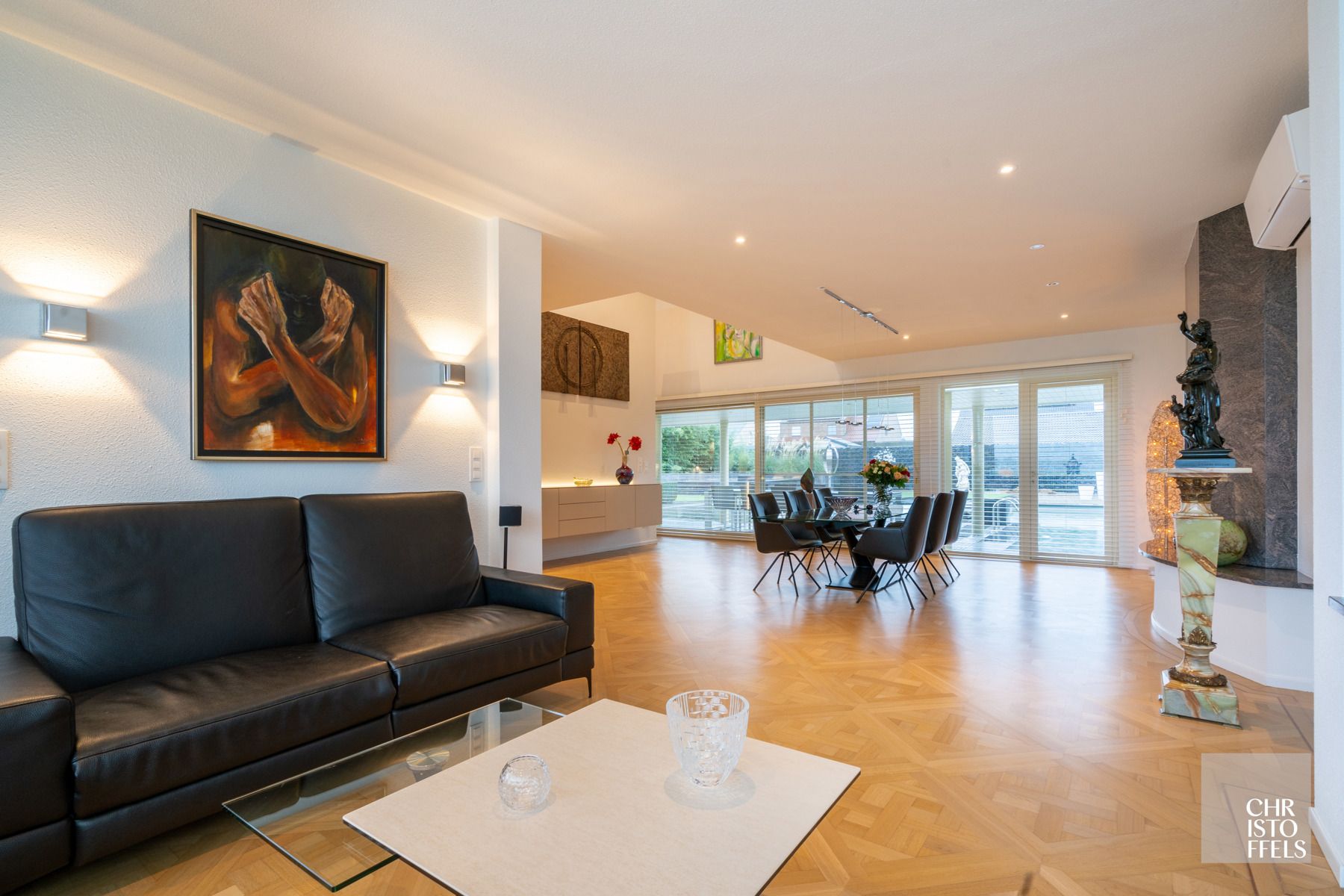 Exclusieve villa met verwarmd zwembad op een perceel van 2.295m²!  foto 28