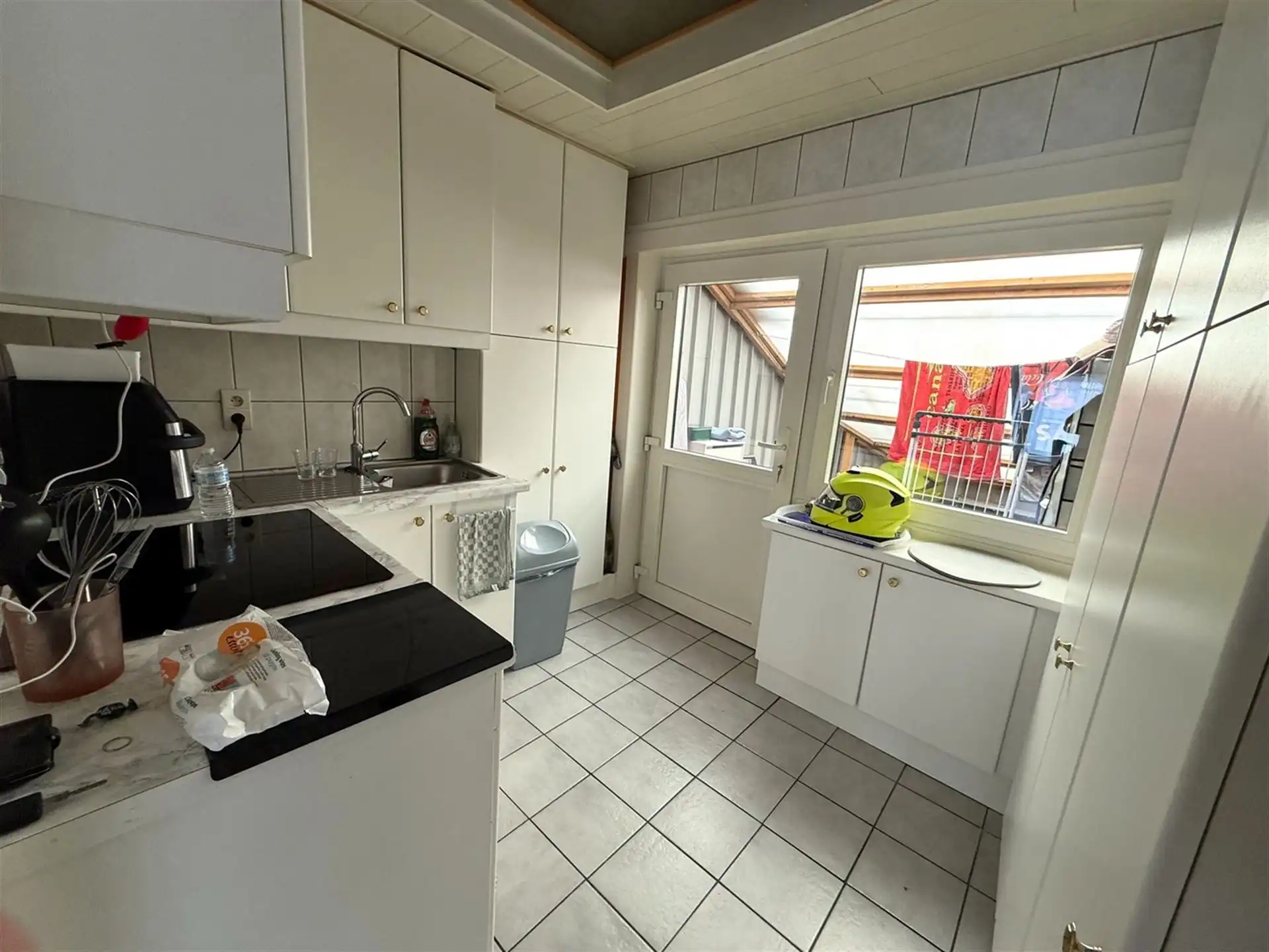 Appartement van 78 vierkante meter met 1 slaapkamer. foto 4
