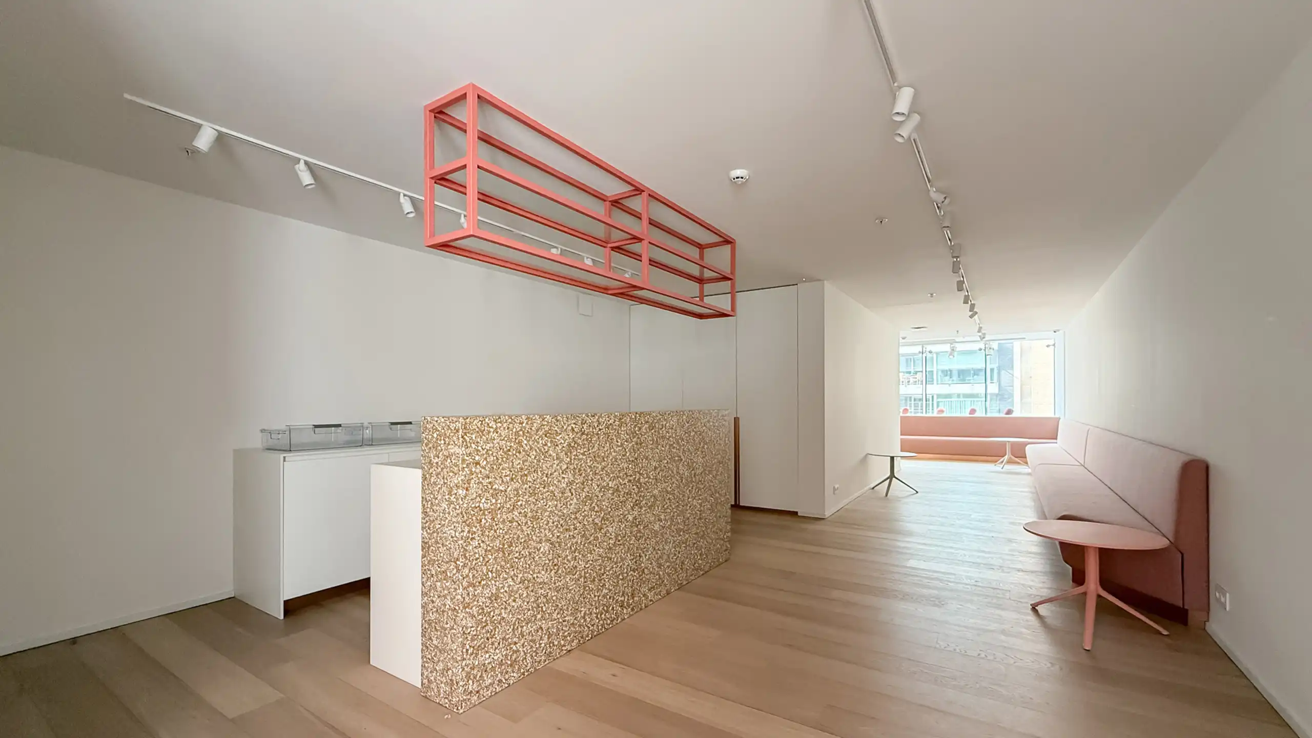 Exclusief winkelpand op toplocatie in de Lippenslaan... foto 22