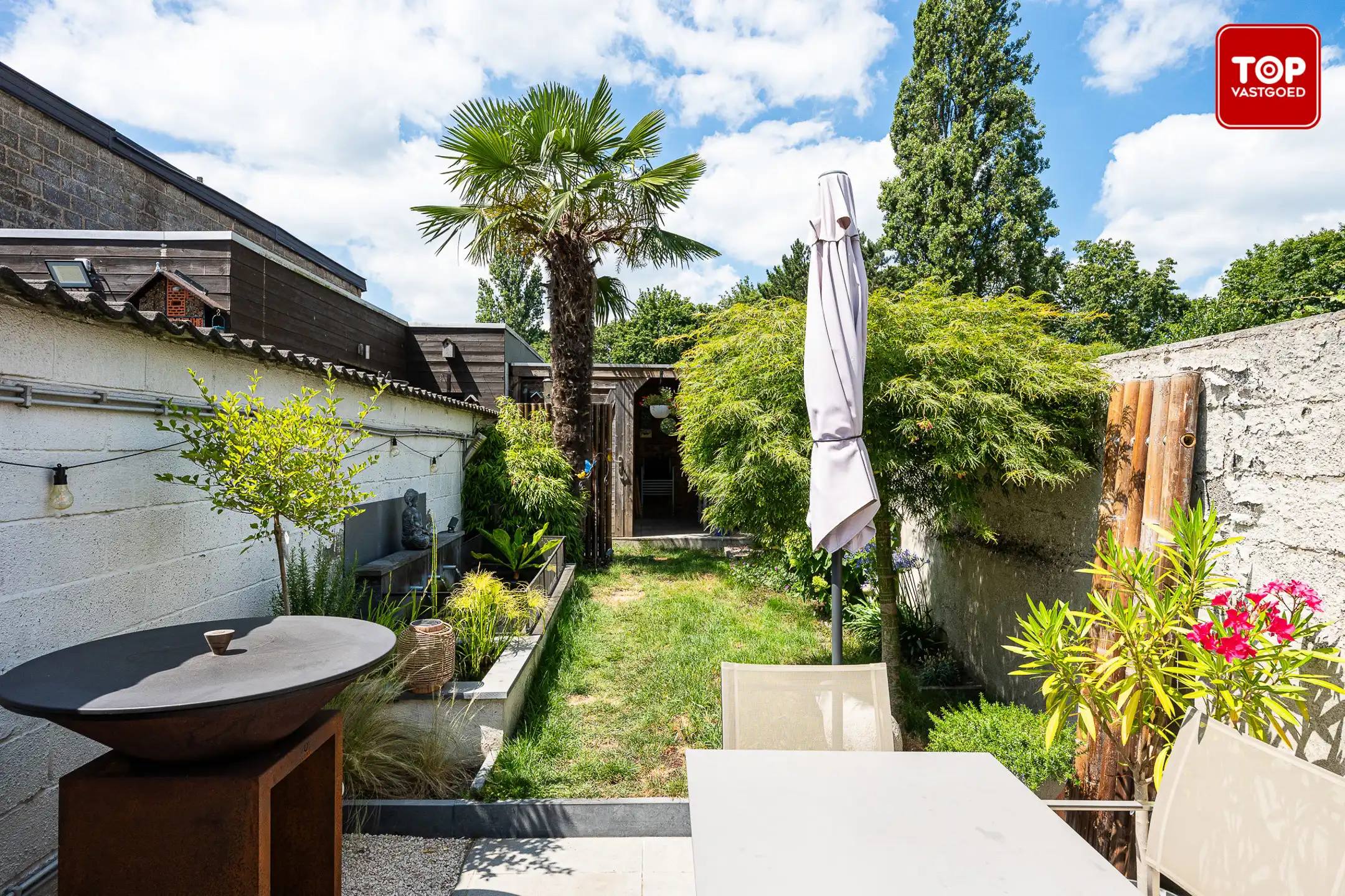 Instapklare woning met mooi aangelegde tuin.  foto 12