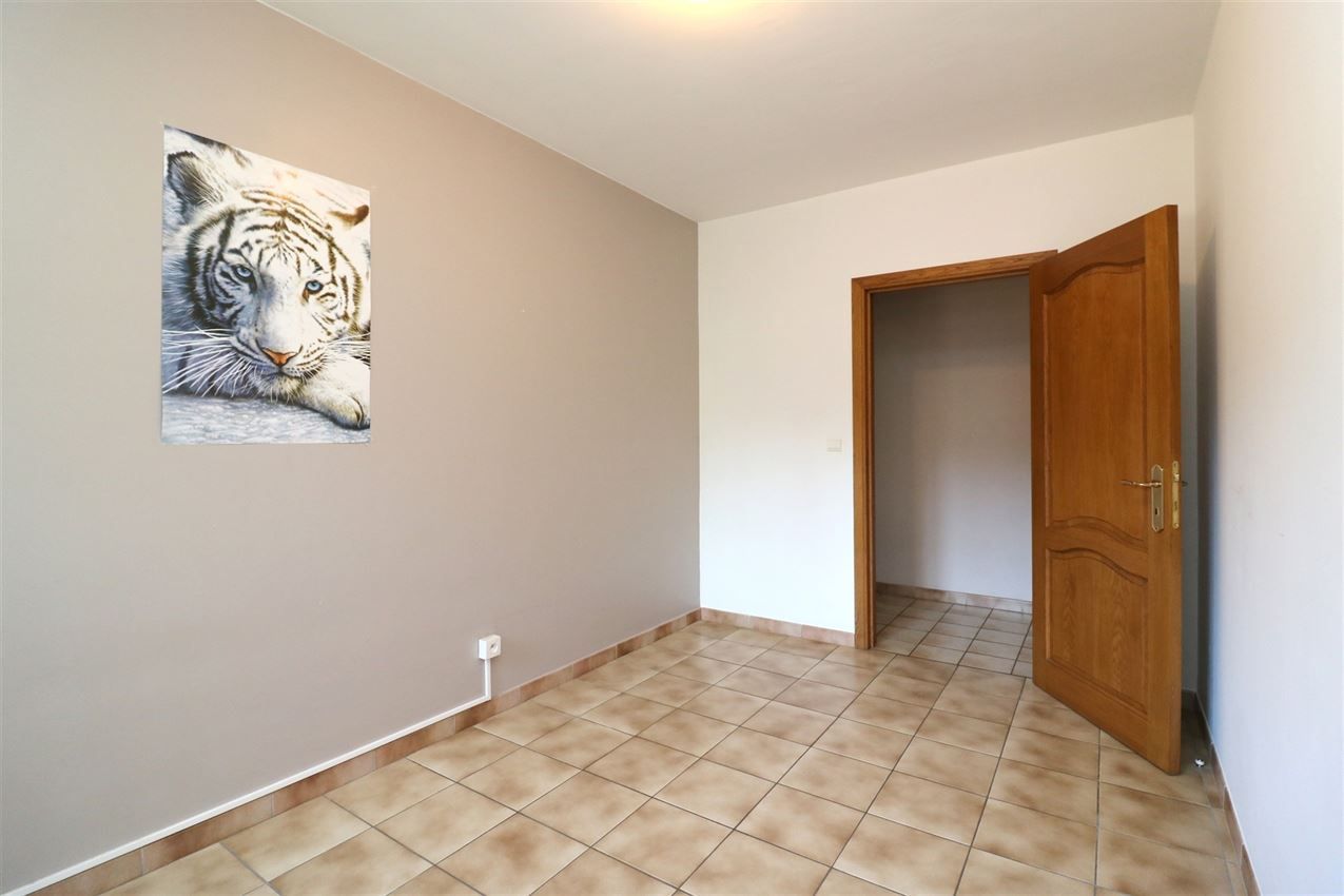 Label c, mooi gelegen landhuis, zonnige leefruimte foto 24