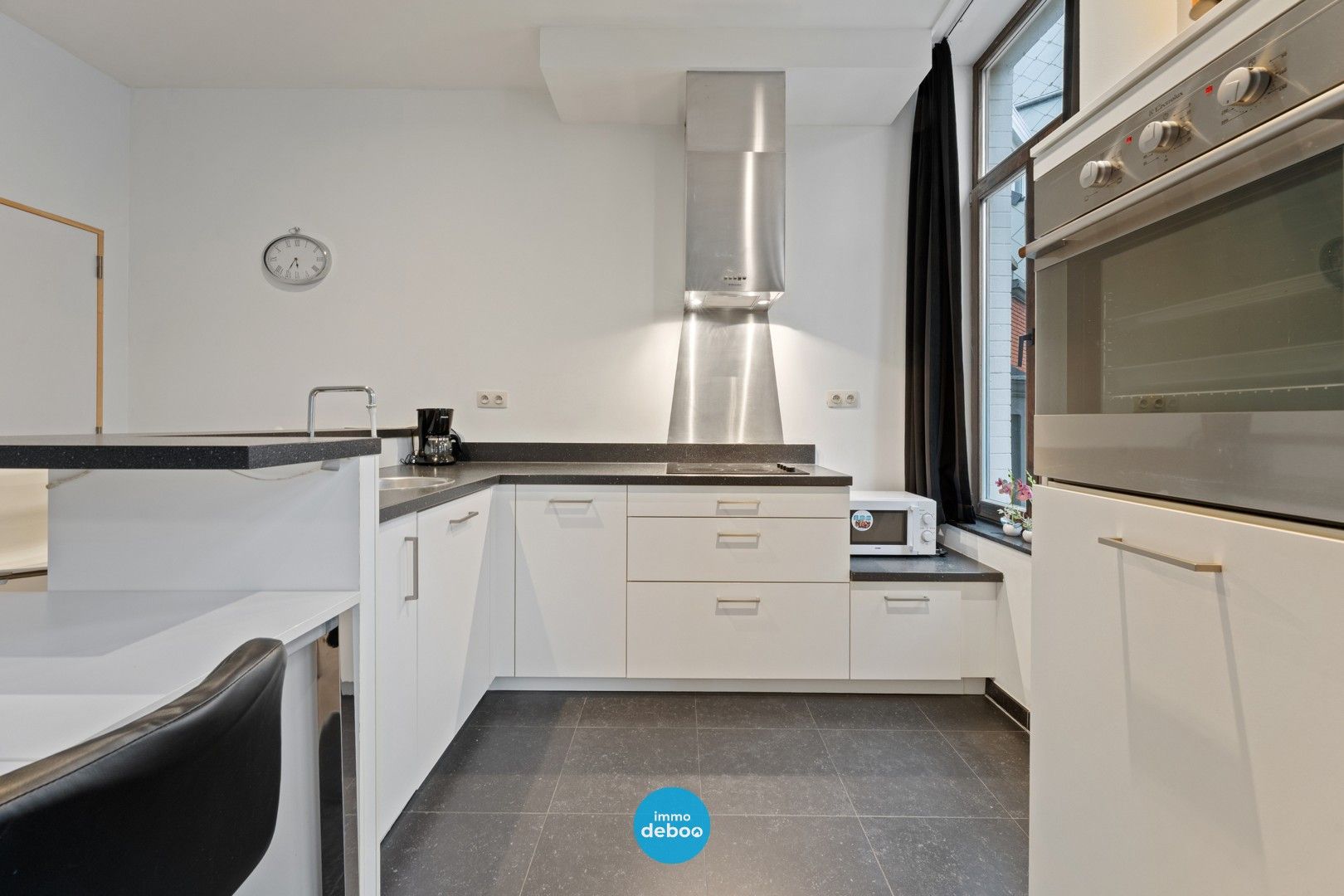 Instapklaar appartement in jong gebouw foto 3