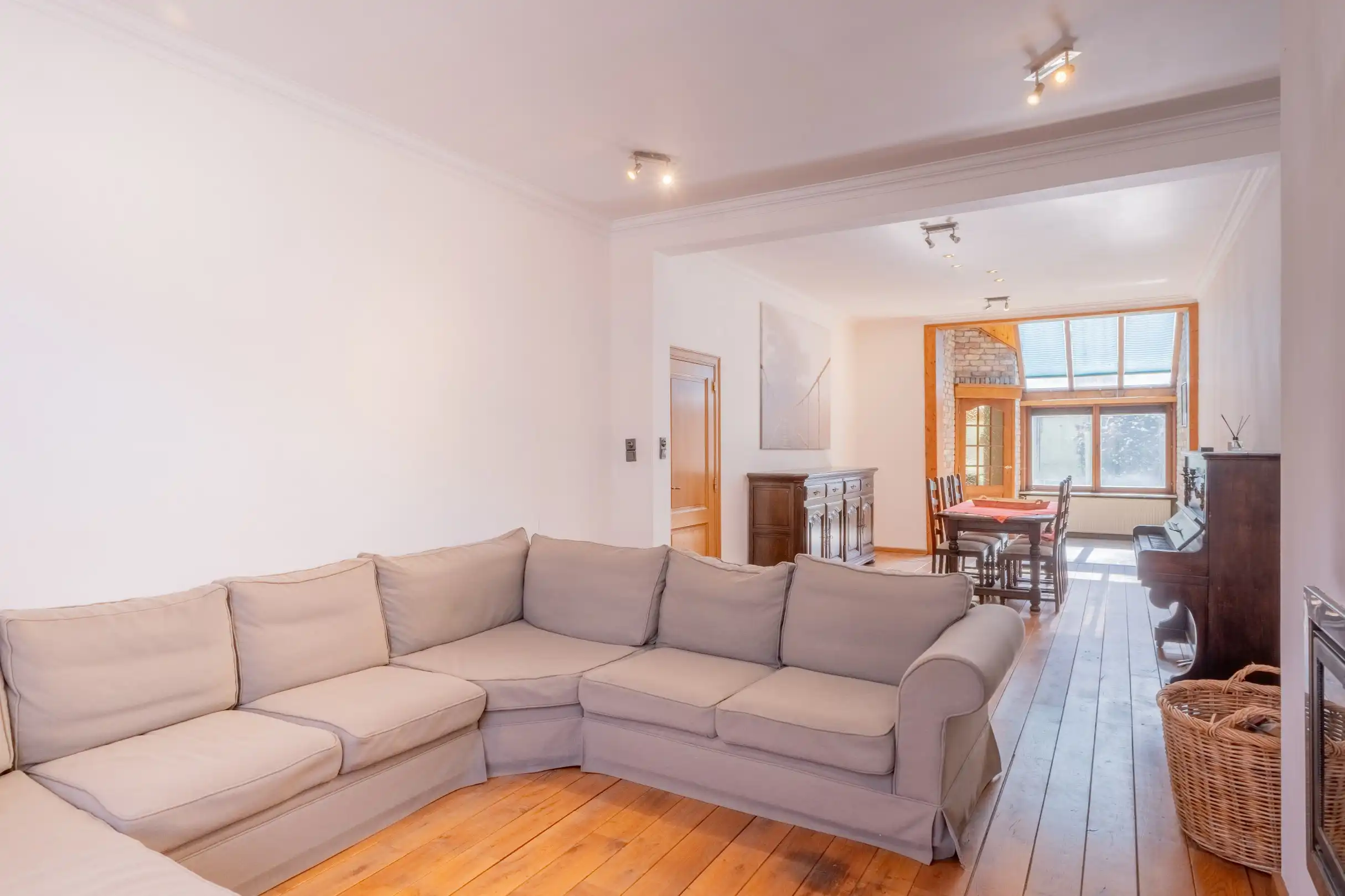 Charmant herenhuis met 5 kamers te Zeebrugge foto 6