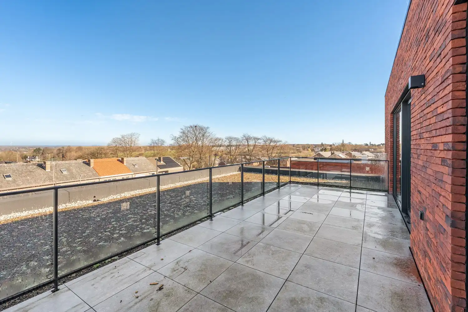 Knap appartement met 3 slaapkamers! foto 9