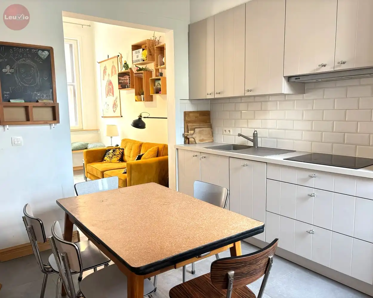 Volledig gerenoveerde stadswoning op toplocatie in hartje Leuven foto 3