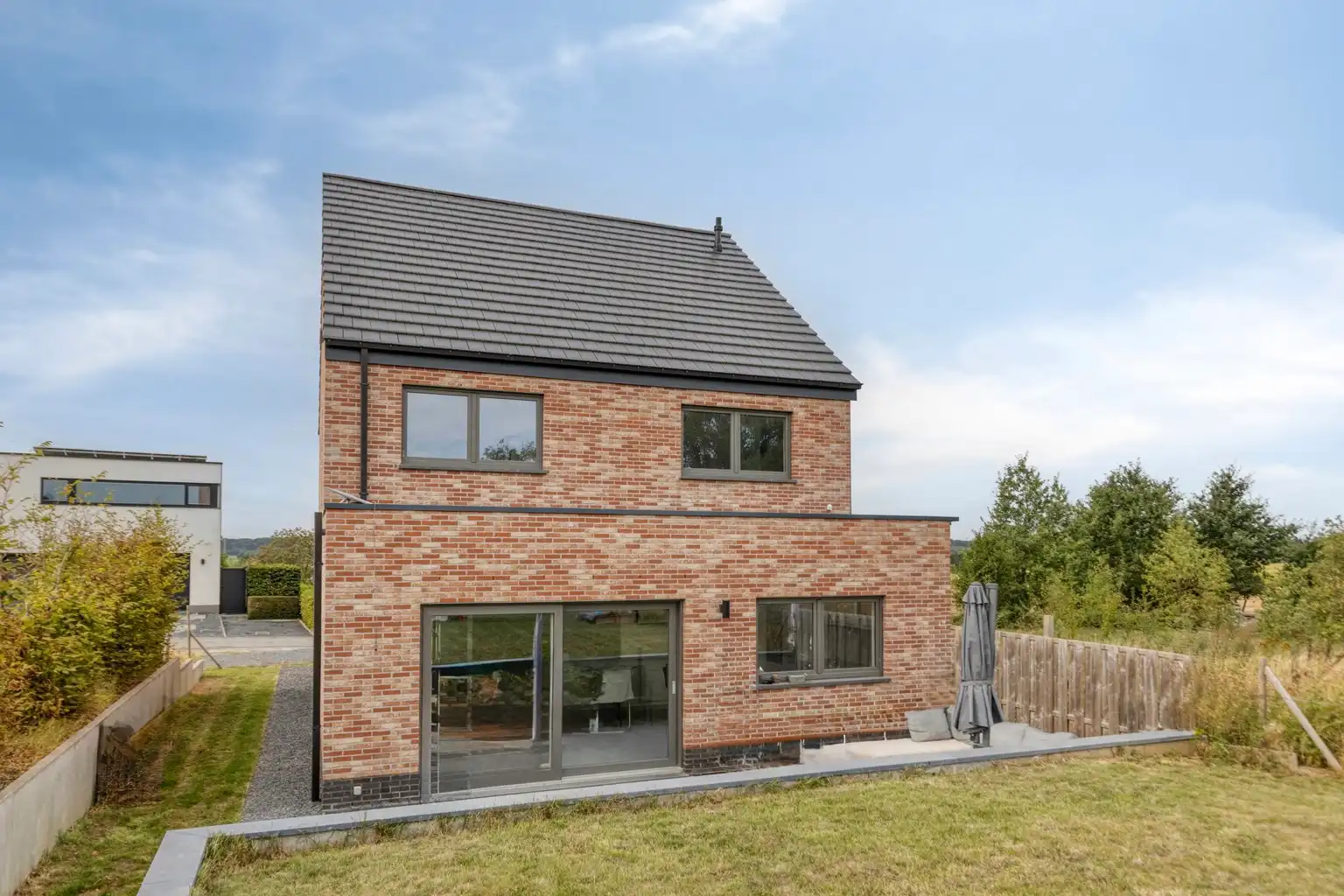 MOOIE, INSTAPKLARE WONING MET TUIN IN BOUTERSEM foto 29