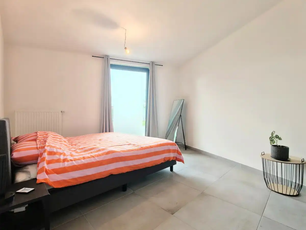 Moorslede – Lichtrijk nieuwbouwappartement met 2 slaapkamers en zonnig terras foto 5
