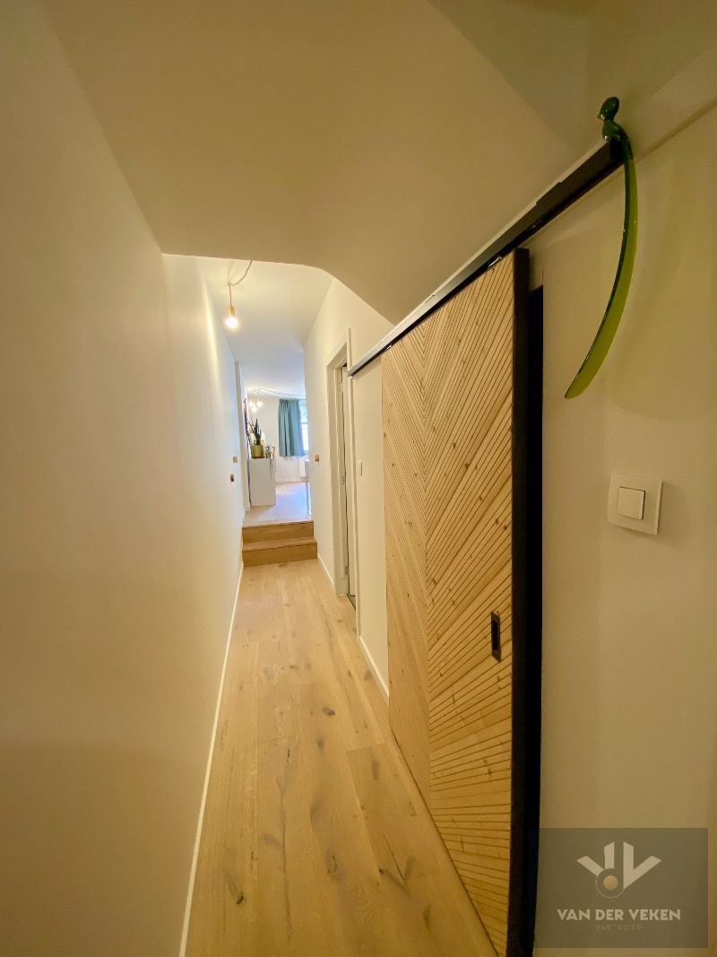 Rustig gelegen, recent gerenoveerd en energiezuinig appartement met zonneterras in hartje Runkst foto 8