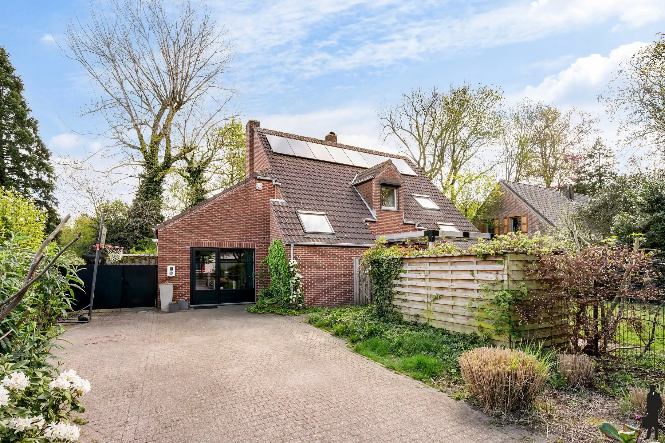 Welkom in de Hemelrijklaan te Essen, gelegen in een rustige doodlopende straat op korte afstand van het centrum.  foto 46