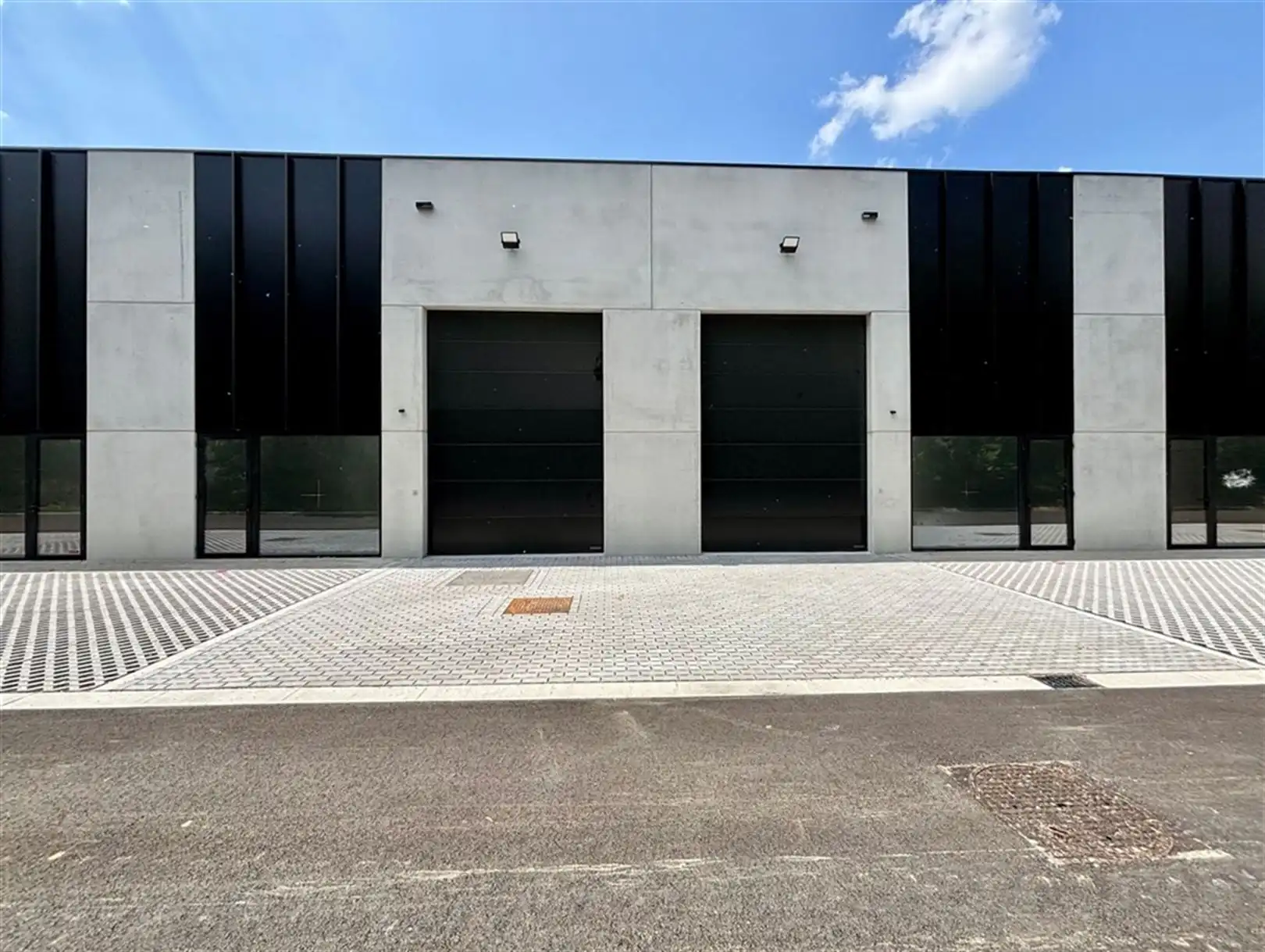Te koop/te huur Nieuwbouw KMO units te Enghien foto 3