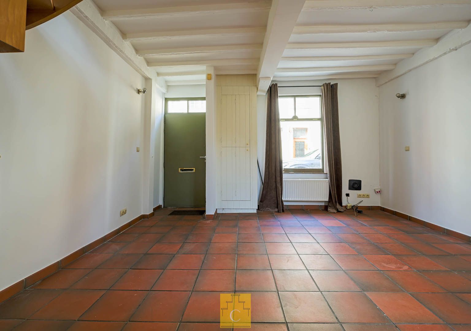Leuk instapklaar huis met zonnig terras– ideale ligging in rustige straat te St Anna foto 3
