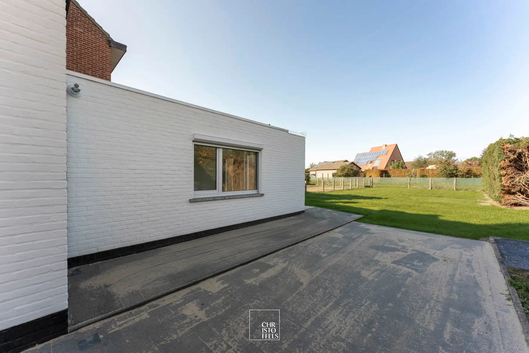 Gerenoveerde gezinswoning met tuin op een rustige locatie!  foto 12