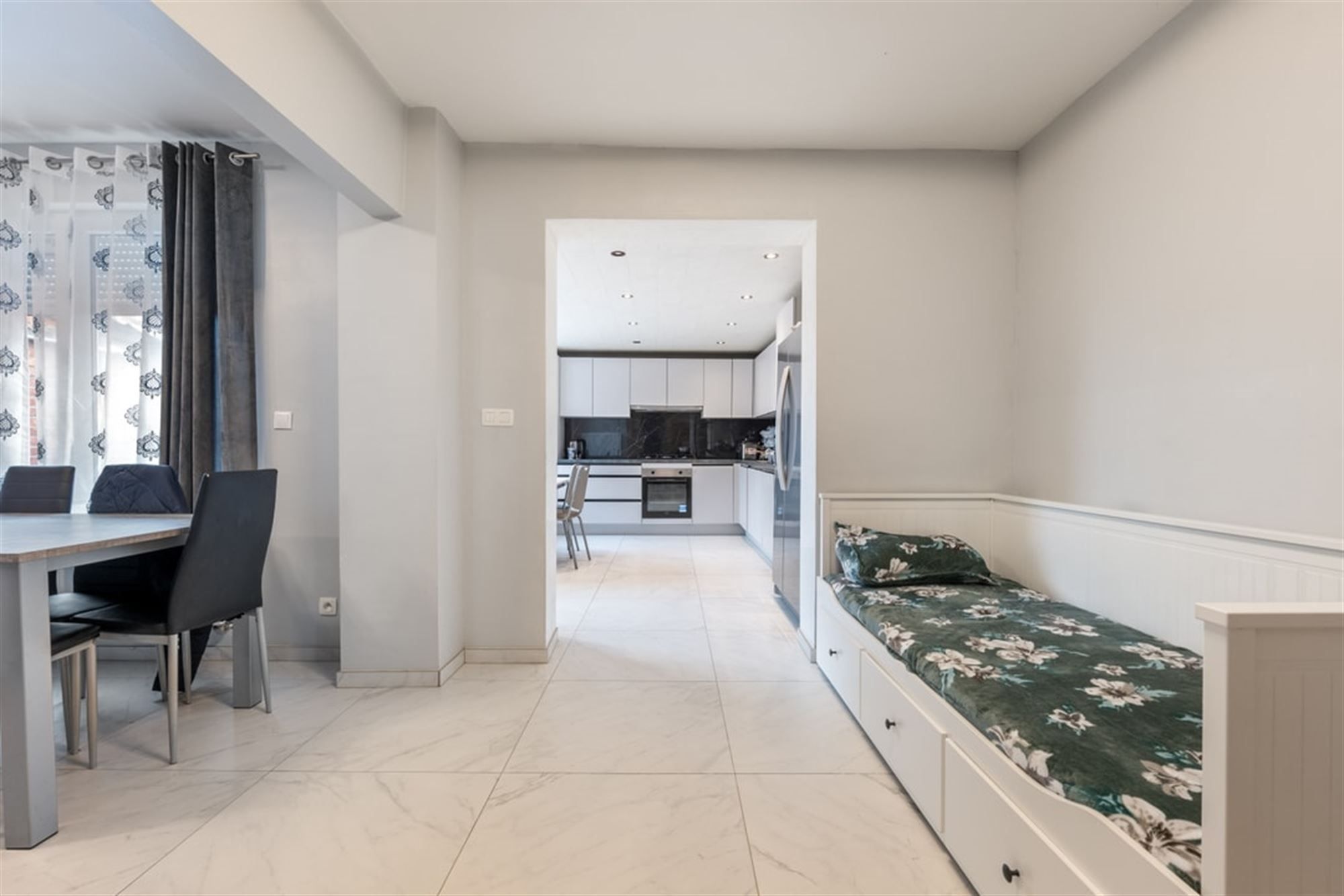 GOED ONDERHOUDEN RIJWONING AAN DE STADSRAND VAN SINT-TRUIDEN  foto 7