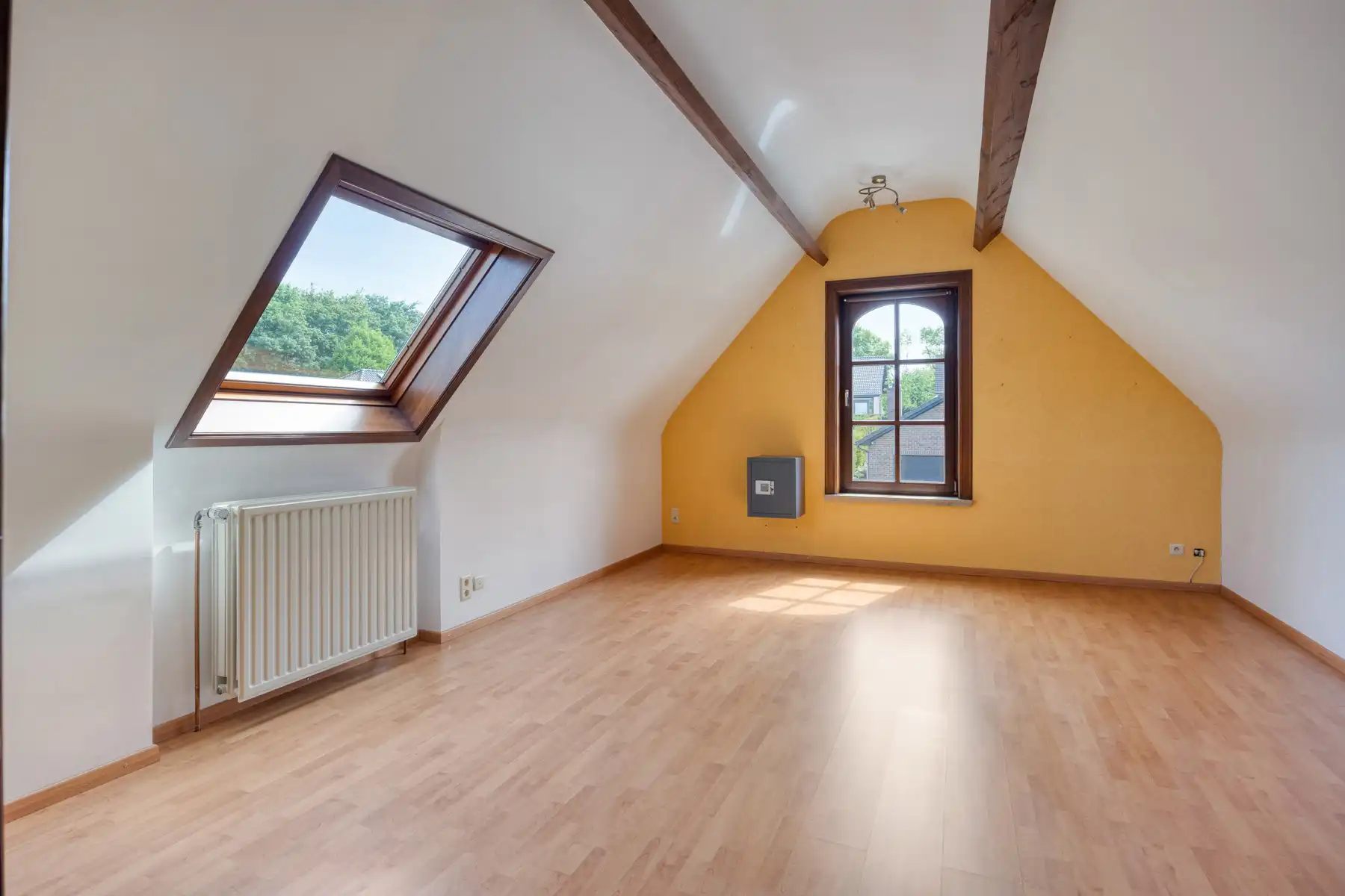 Zeer rustig gelegen villa met veel mogelijkheden foto 15