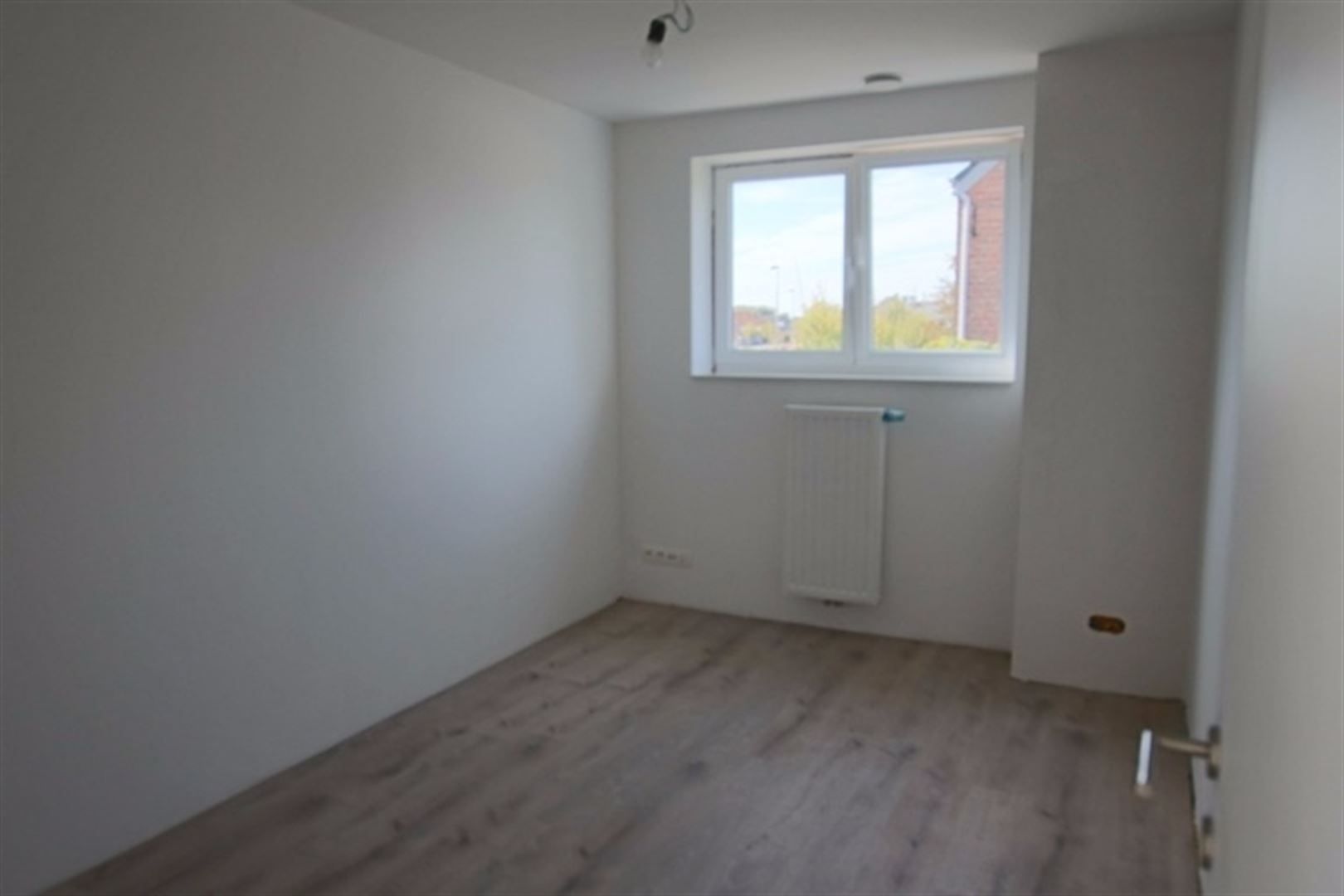 Een halfopen bebouwing te Hombeek met 3 slaapkamers  foto 9