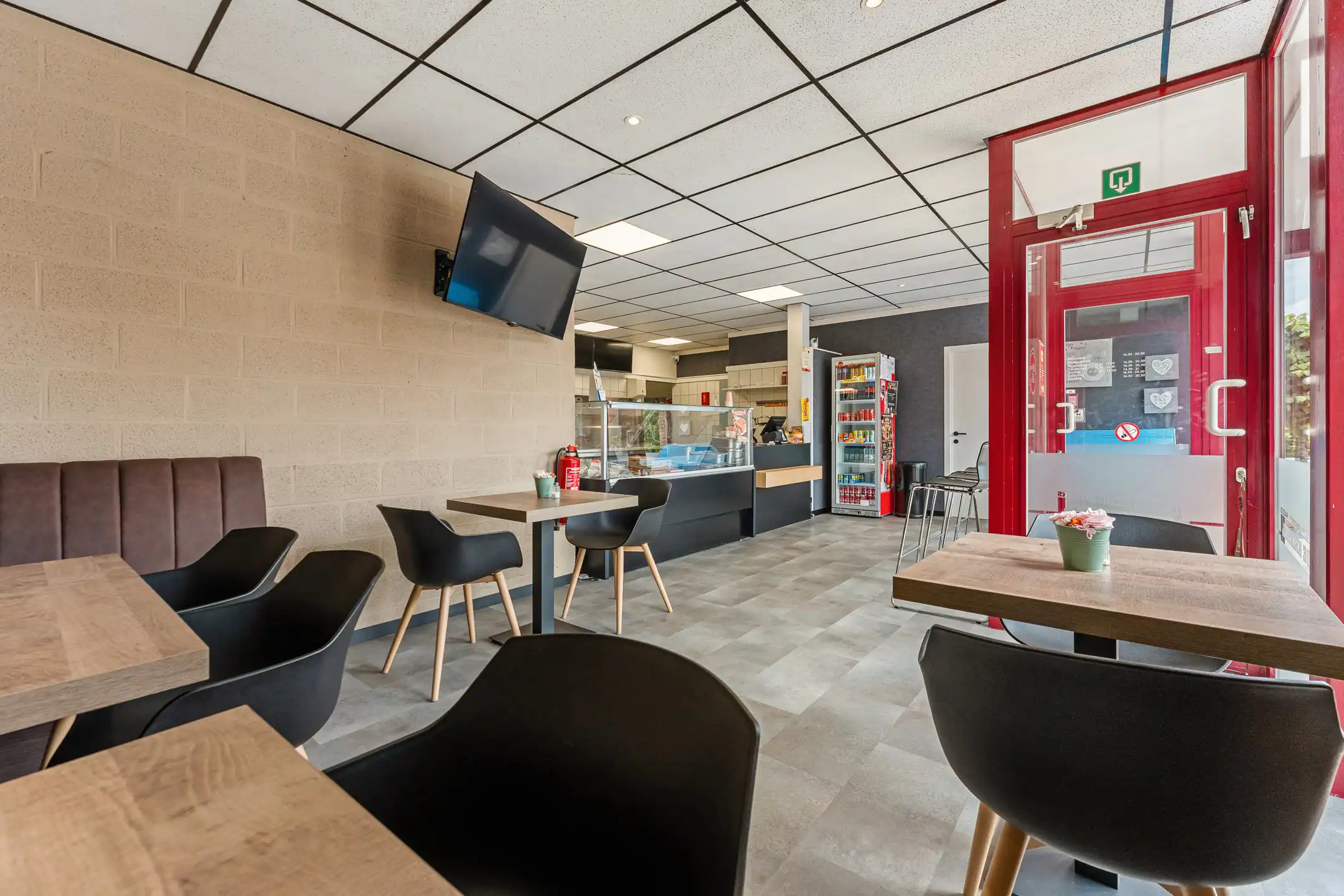 Woning met tal van mogelijkheden in Riemst foto 32