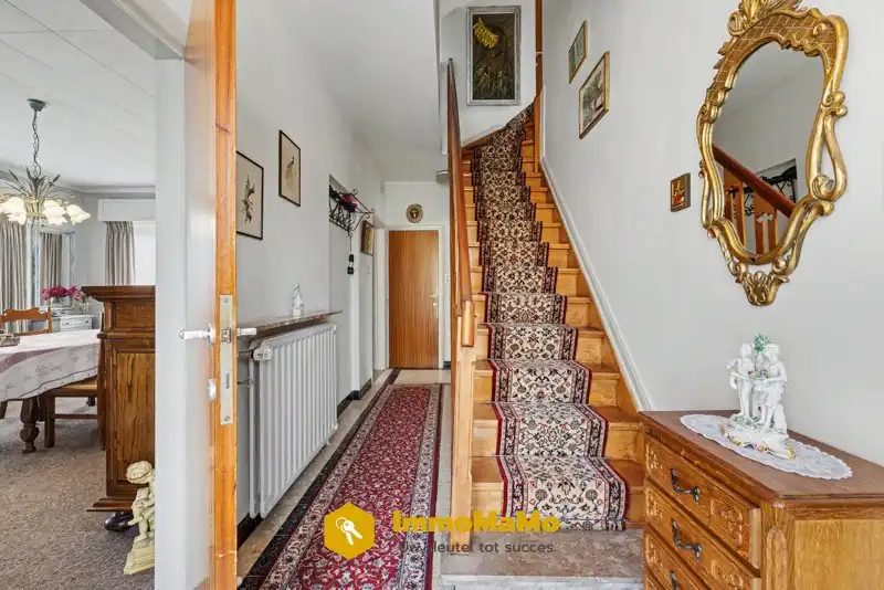 TE RENOVEREN WONING MET POTENTIEEL - TE KOOP IN WACHTEBEKE foto 6