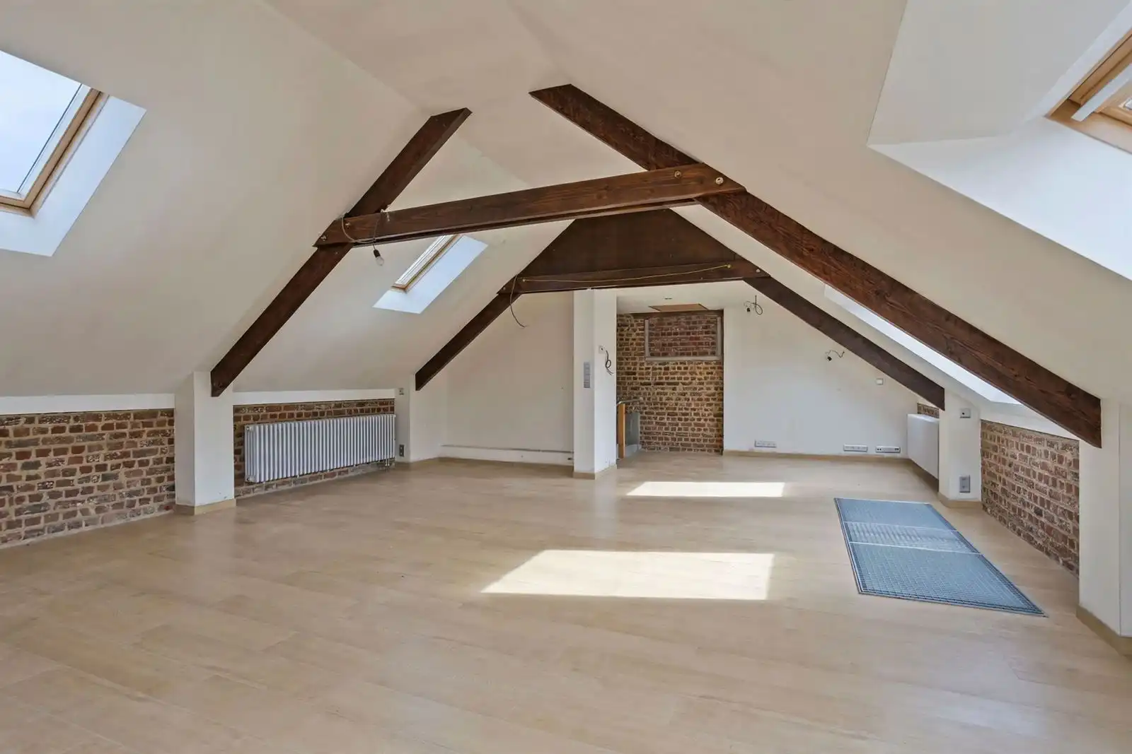 Woning met 2 slaapkamers en garage te Neigem foto 5