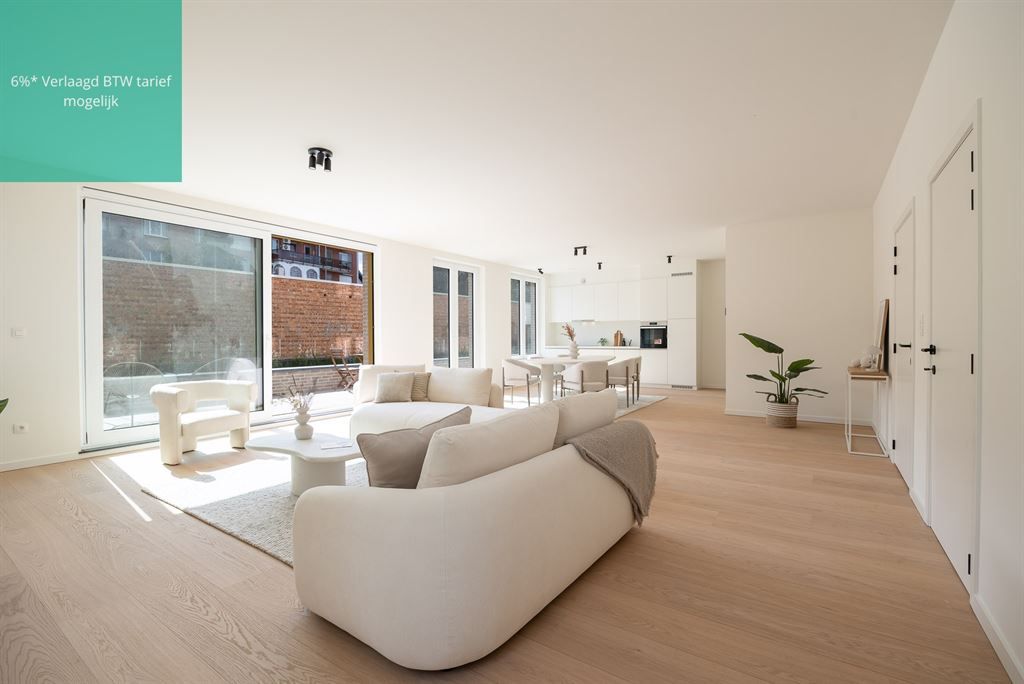 Luxueus gelijkvloers app met ruime tuin foto {{pictureIndex}}