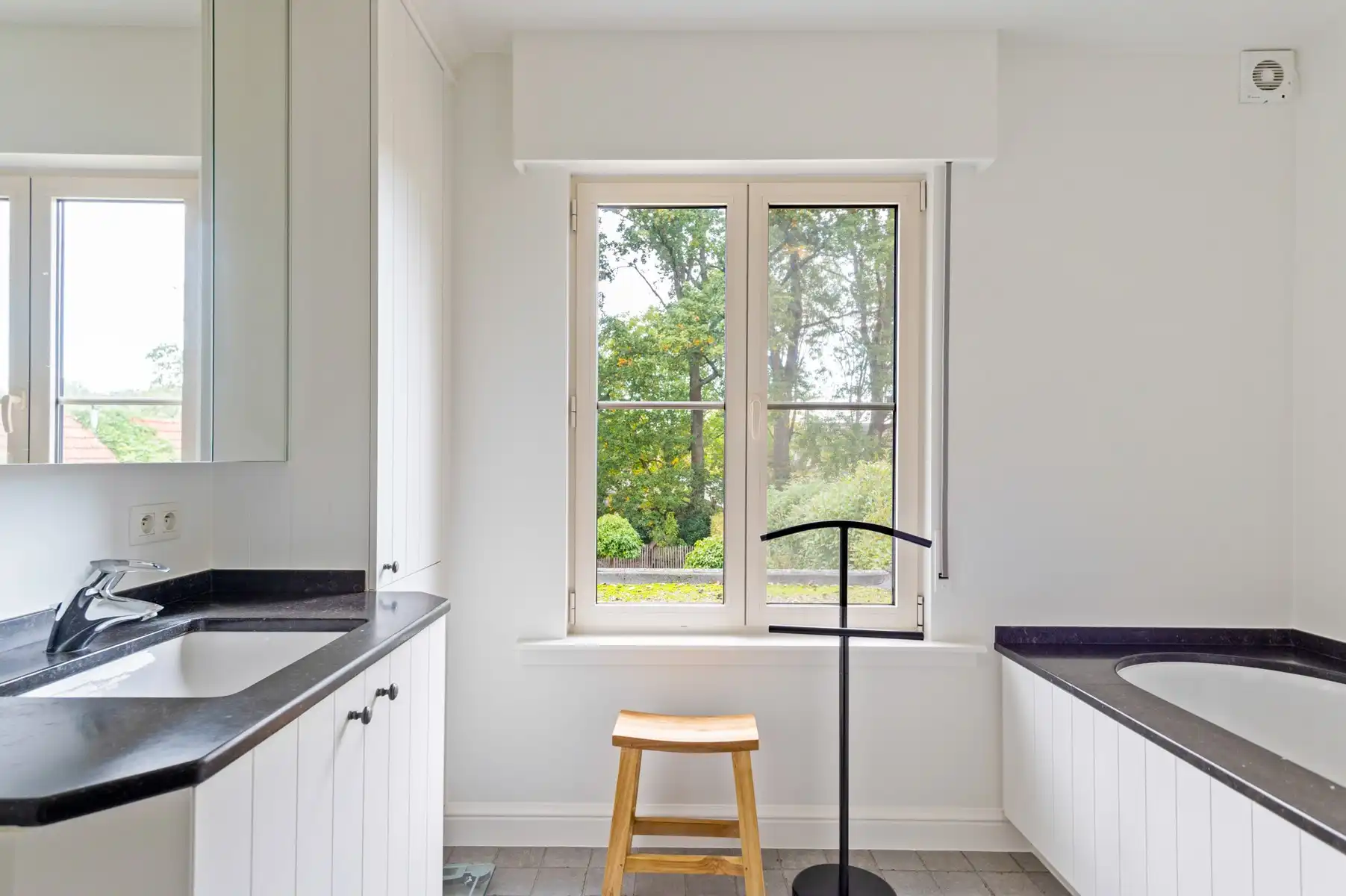 Uitstekend gelegen en energiezuinige woning foto 22