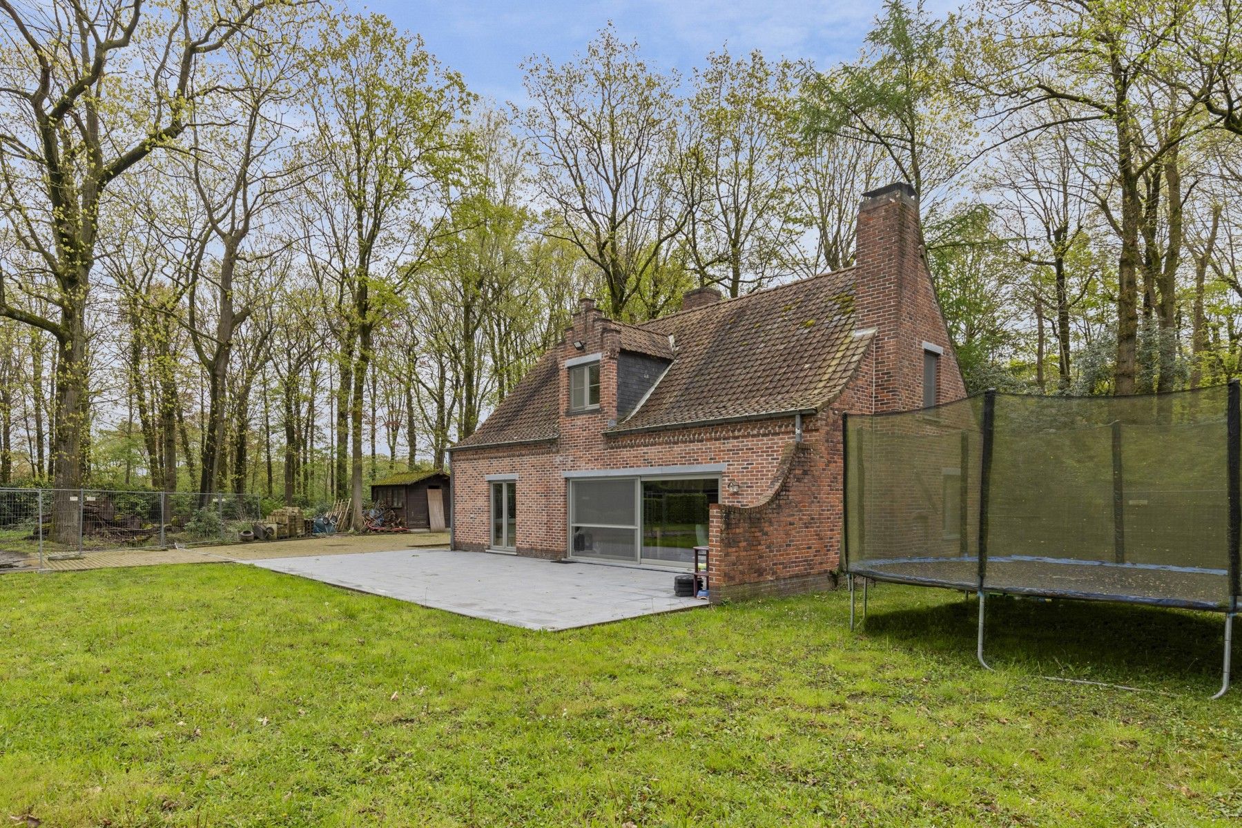 Uitzonderlijke gelegen villa in het Loveld met zicht op natuurgebied de Kraenepoel! foto 3