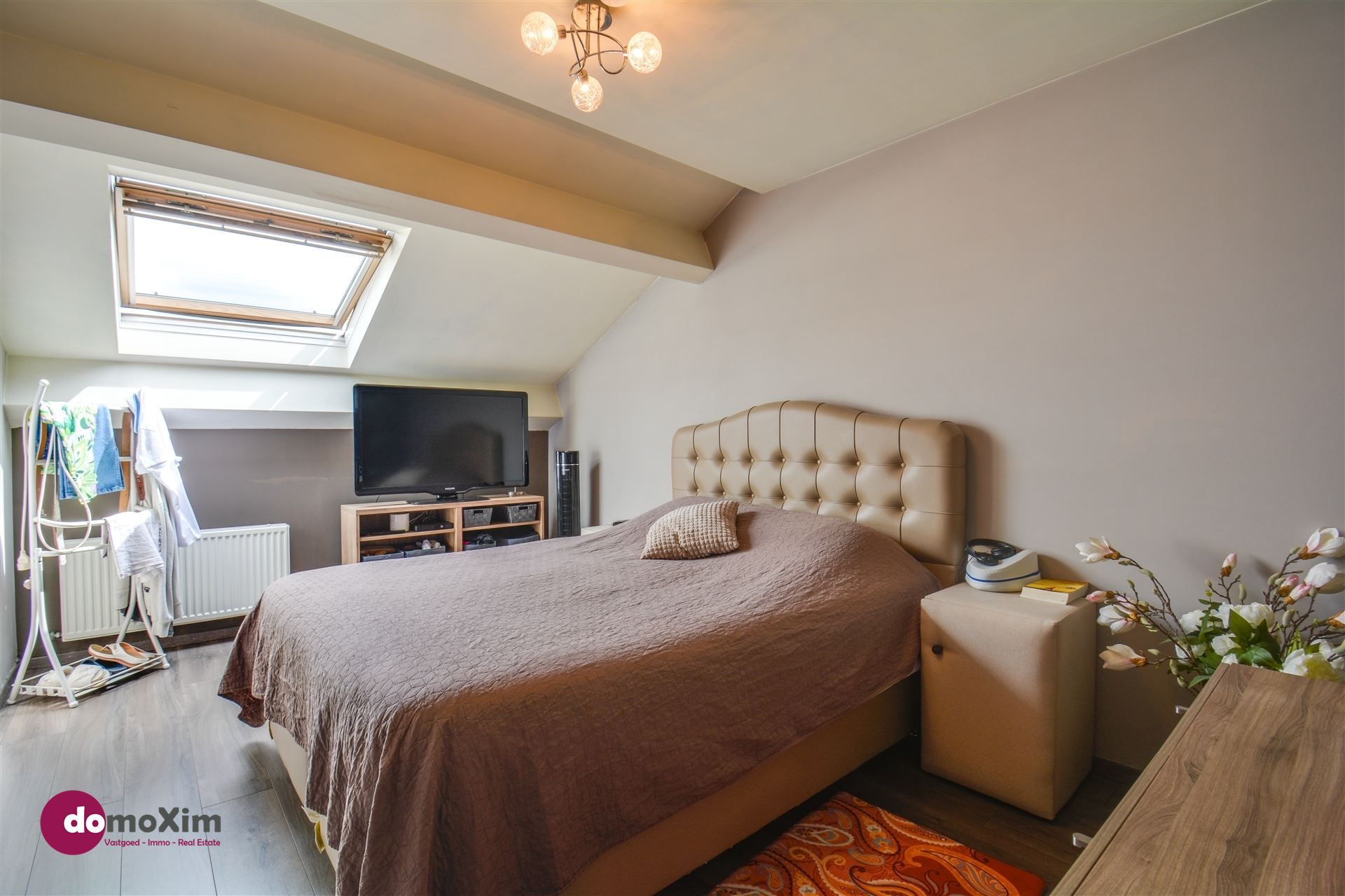 Instapklare woning met 4 slaapkamers, garage én zwembad in Haacht foto 9