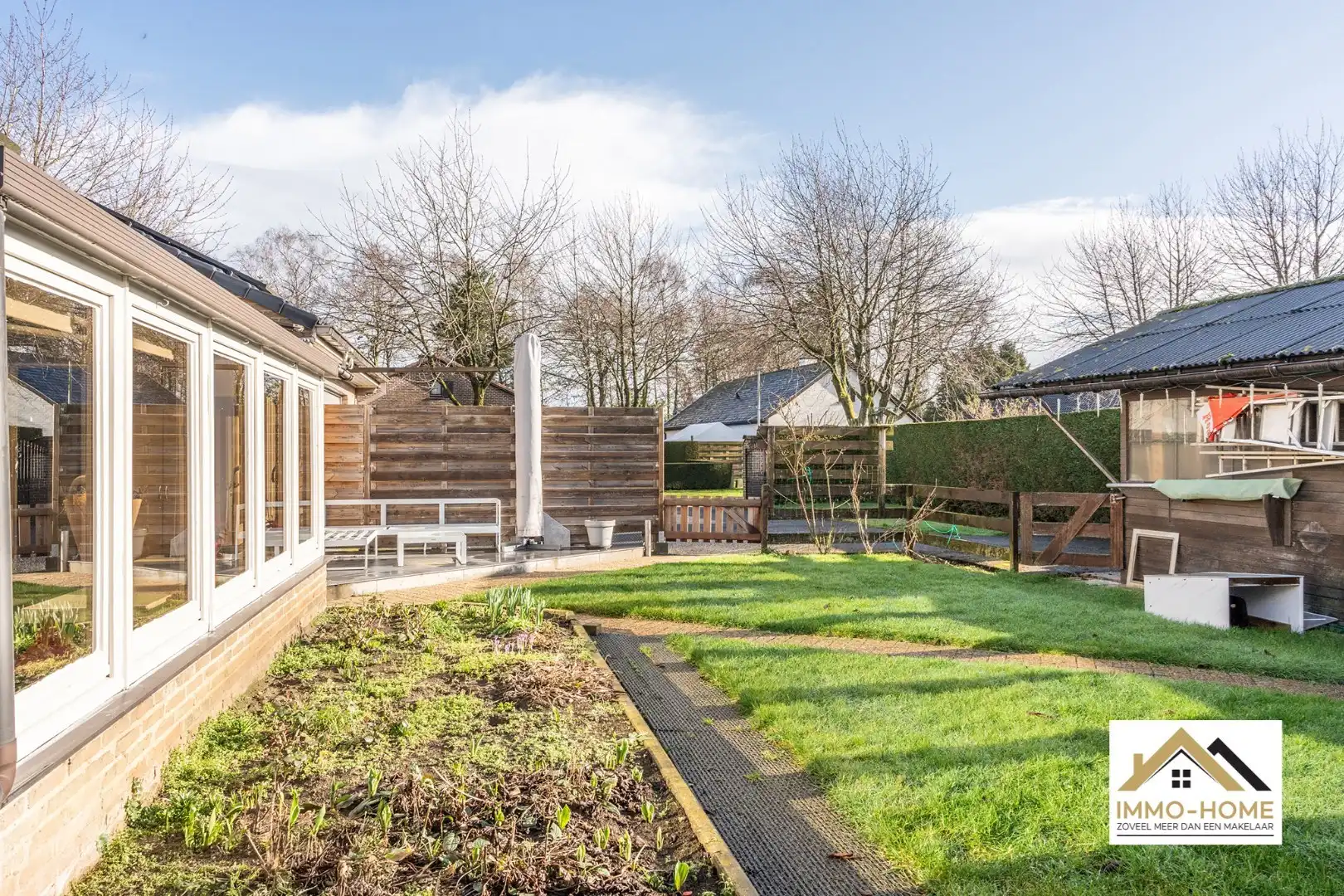 Ruime open bebouwing nabij centrum Lochristi foto 6