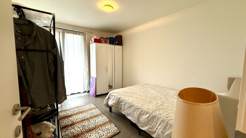 Centraal gelegen, modern appartement met 2 slaapkamers en terras foto 8