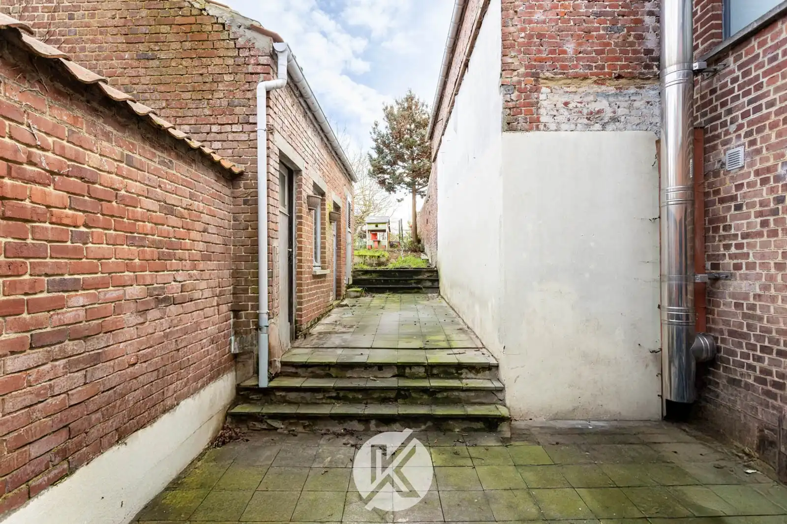 Charmante gezinswoning op een centrale ligging foto 17