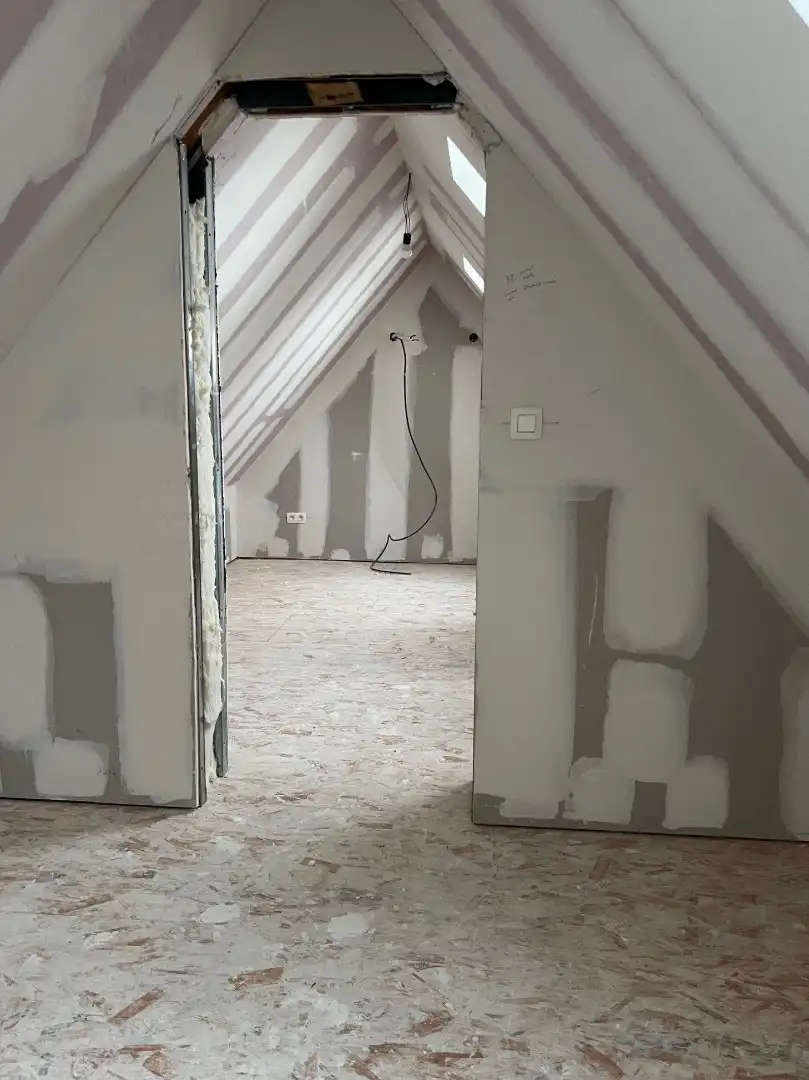 GERENOVEERD DUPLEX APPARTEMENT te Diest : 2 slpks, terras foto 7