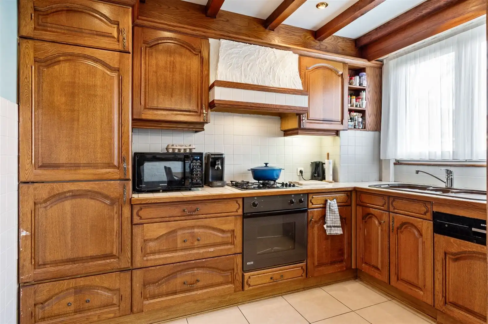 Instapklaar gelijkvloers appartement met 2 slaapkamers en tuin. foto 7