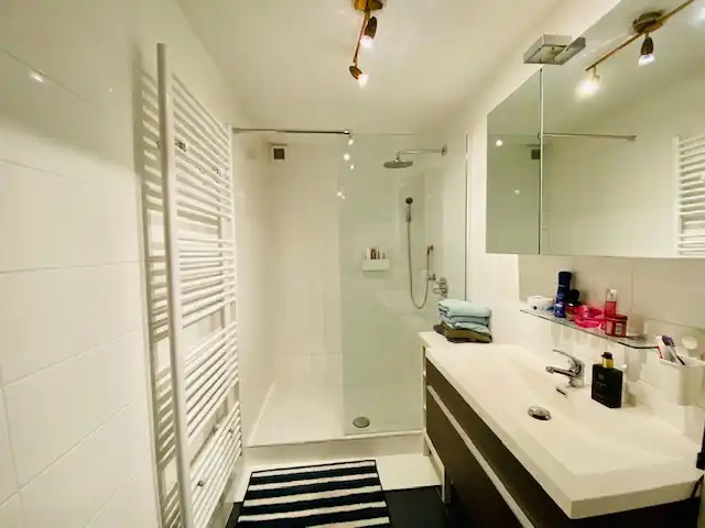 GELIJKVLOERSAPPARTEMENT MET 1 SLAAPKAMER EN KOER foto 8