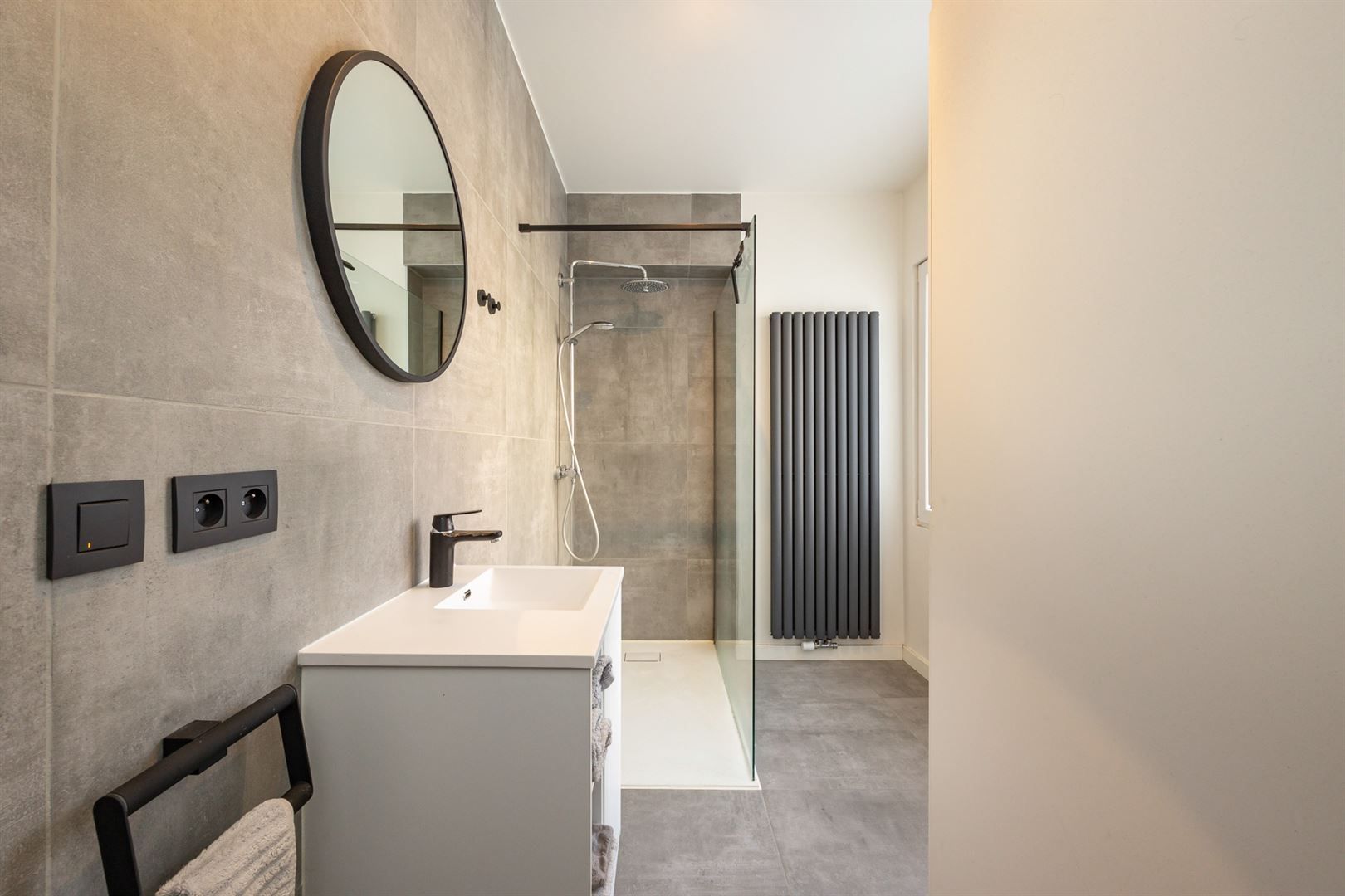 Stijlvol energiezuinig 2-slaapkamer appartement foto 6