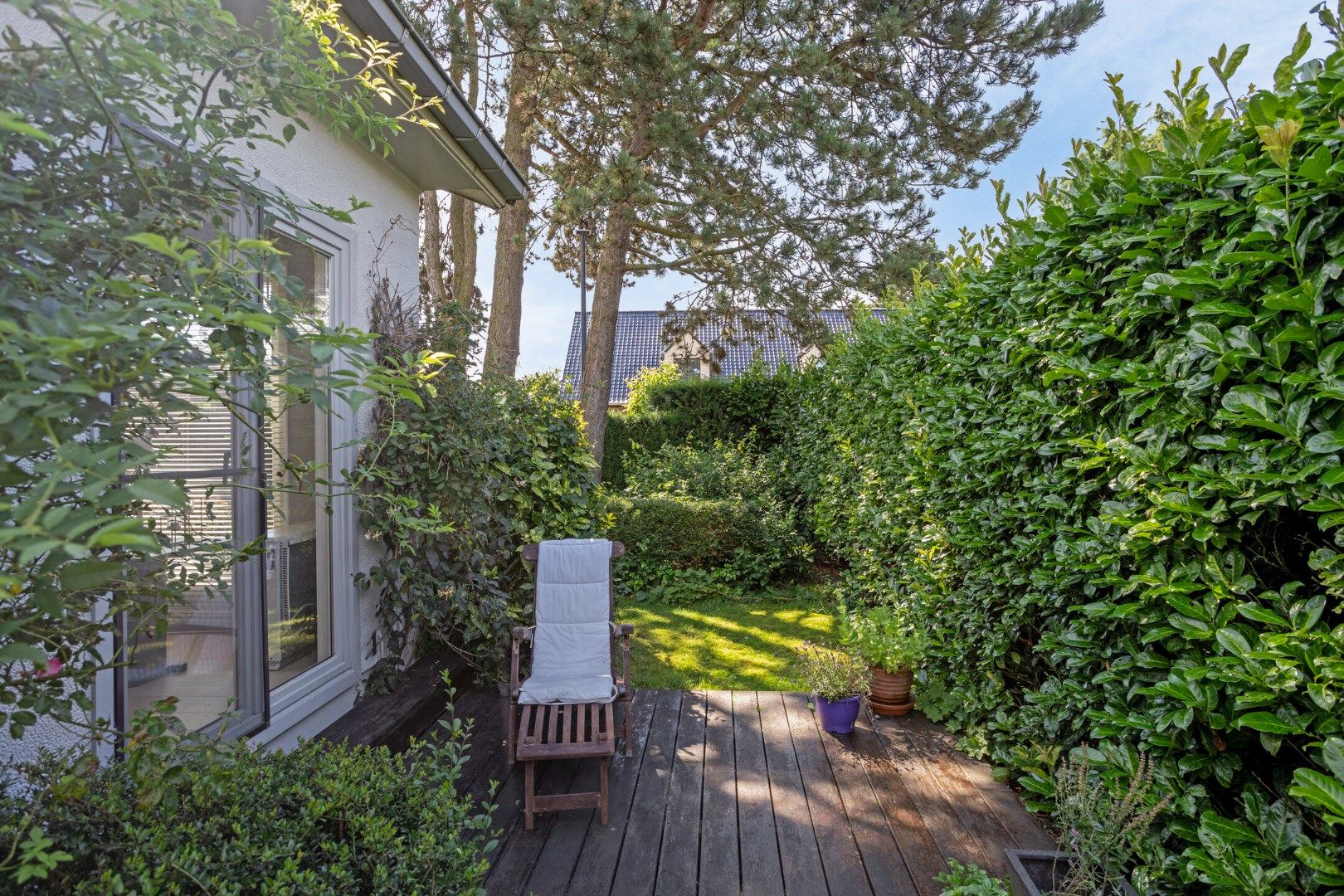 Moderne bungalow in het groen met twee slaapkamers foto 20