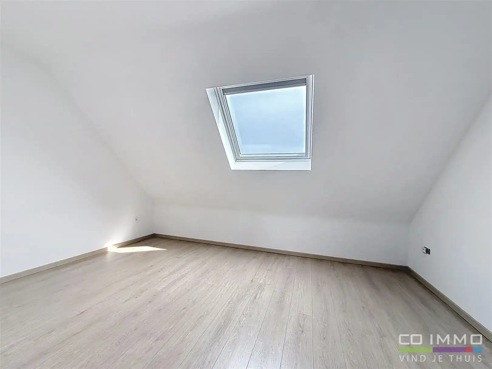 Mooi duplex app, 2 slpks, terrassen en parking foto 19