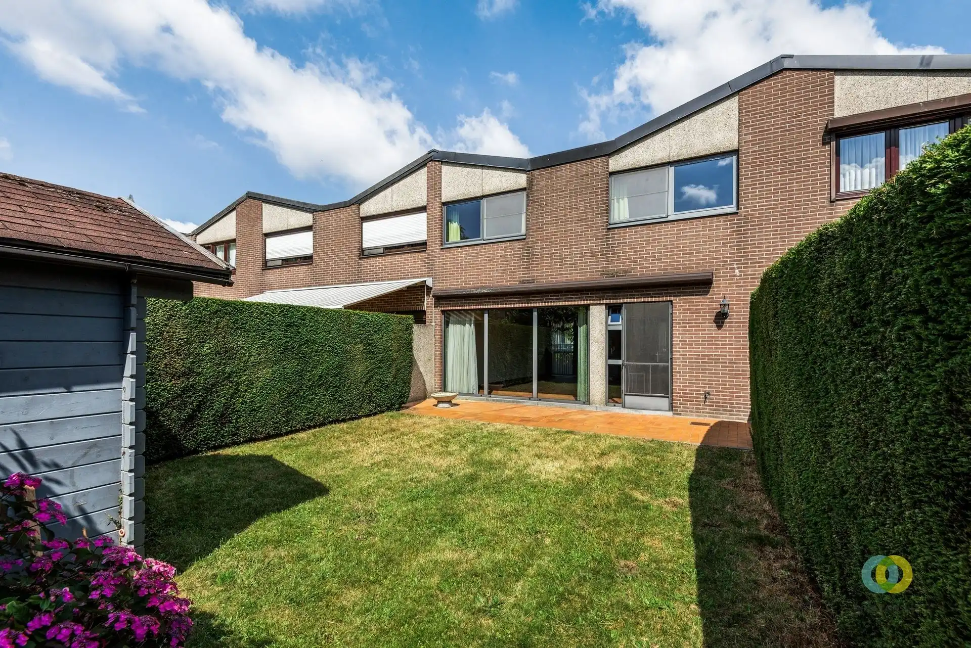 Charmante woning met tuin en garage foto 4